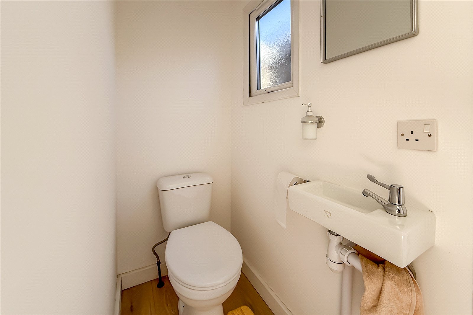 4 bed for sale in Brocket Road, Welwyn Garden City, Hertfordshire, AL8 - Property Image 18