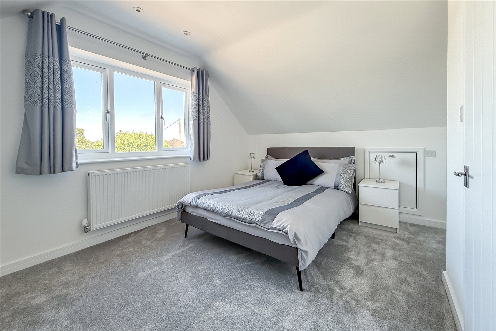 4 bed for sale in Brocket Road, Welwyn Garden City, Hertfordshire, AL8 - Property Image 20