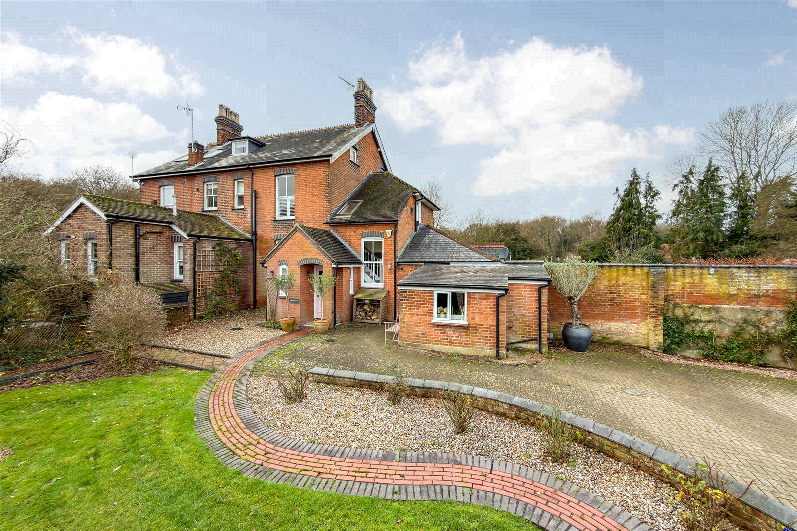 4 bed semi-detached house for sale in Gustard Wood, Wheathampstead, Hertfordshire, AL4