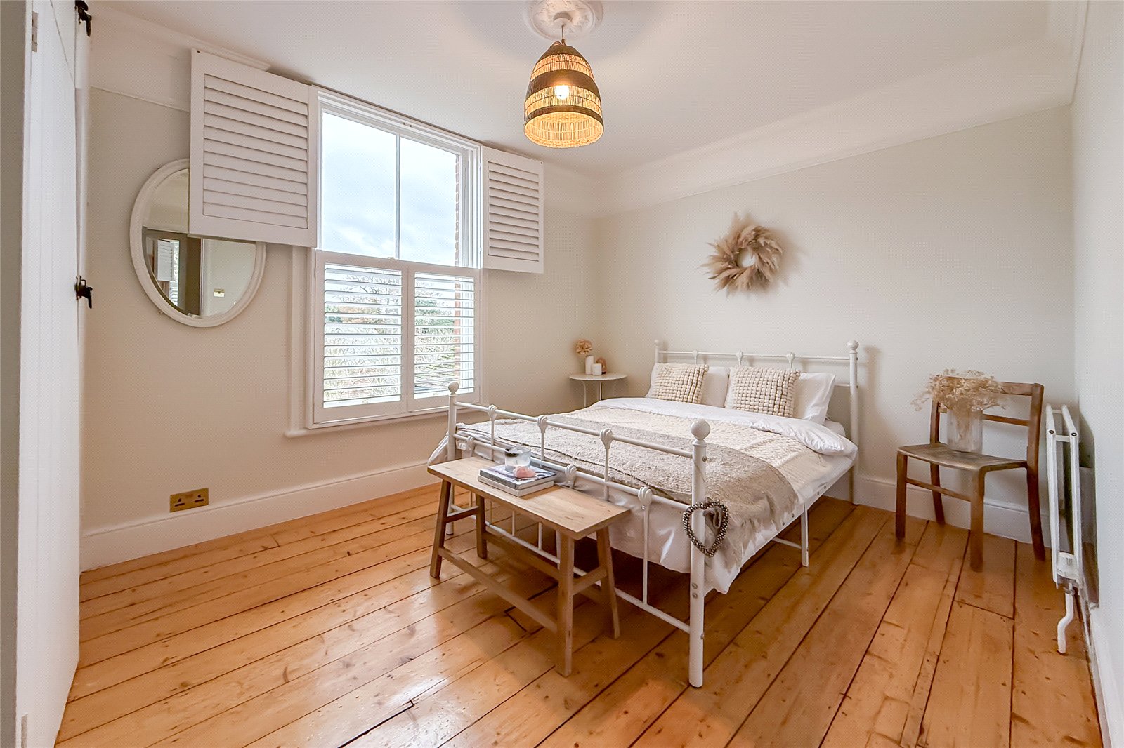 4 bed semi-detached house for sale in Gustard Wood, Wheathampstead, Hertfordshire, AL4  - Property Image 6