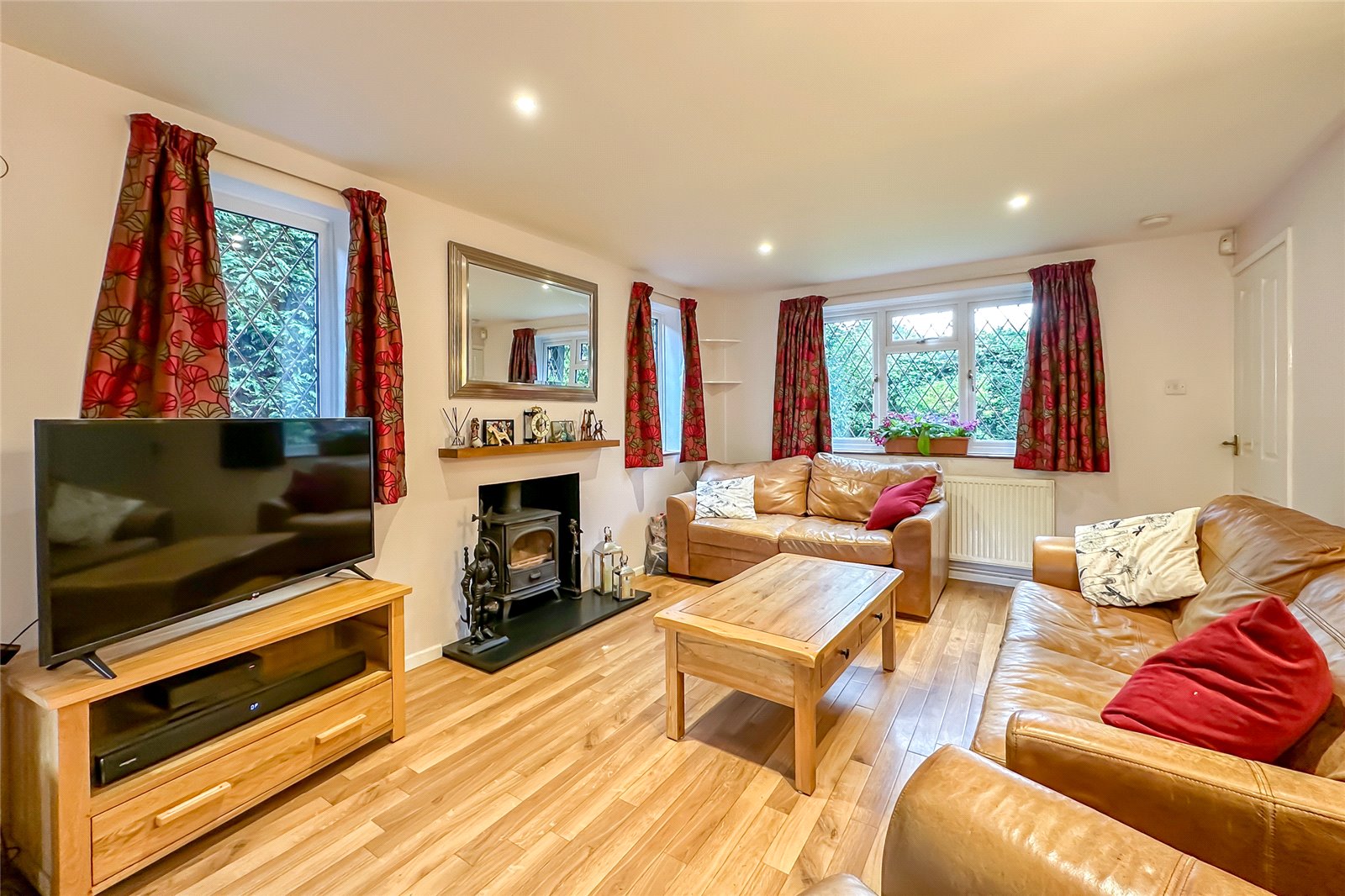 4 bed detached house for sale in Sibley Avenue, Harpenden, Hertfordshire, AL5  - Property Image 22