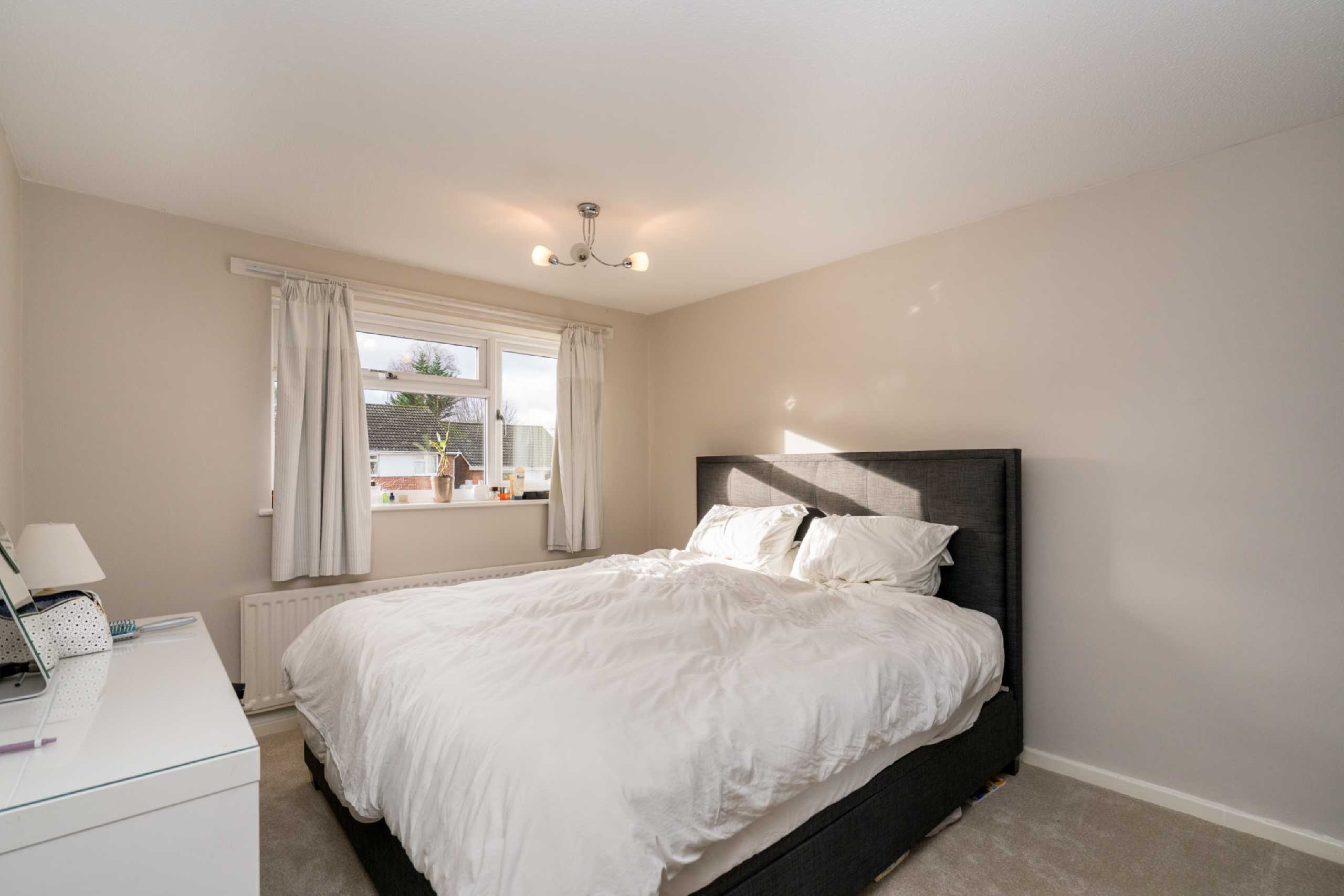 3 bed detached house to rent in Tarrant Drive, Harpenden, Hertfordshire, AL5  - Property Image 5