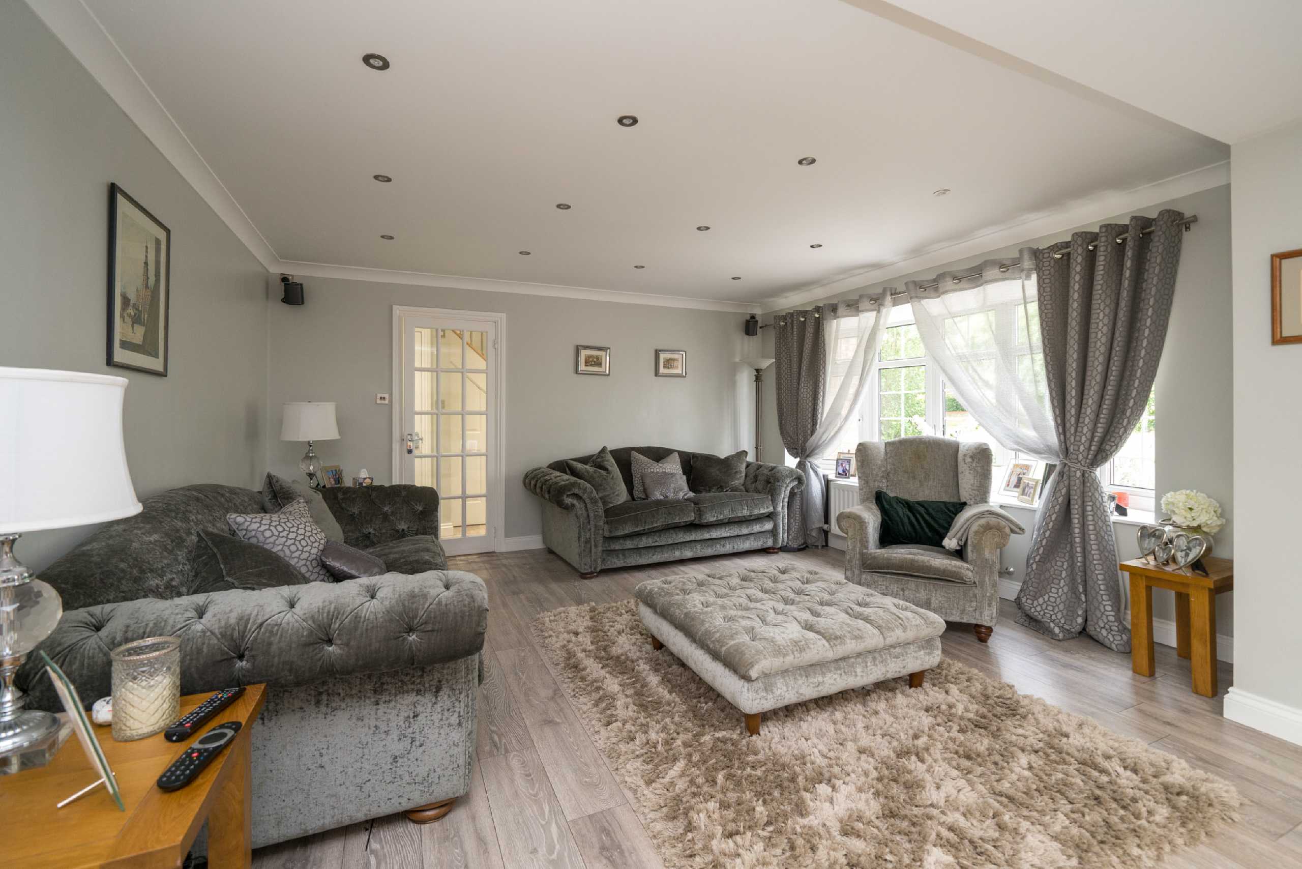 4 bed detached house for sale in Aldwickbury Crescent, Harpenden, Hertfordshire, AL5 - Property Image 4