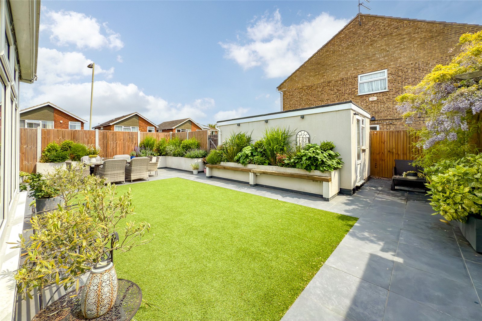 4 bed detached house for sale in Aldwickbury Crescent, Harpenden, Hertfordshire, AL5 - Property Image 16