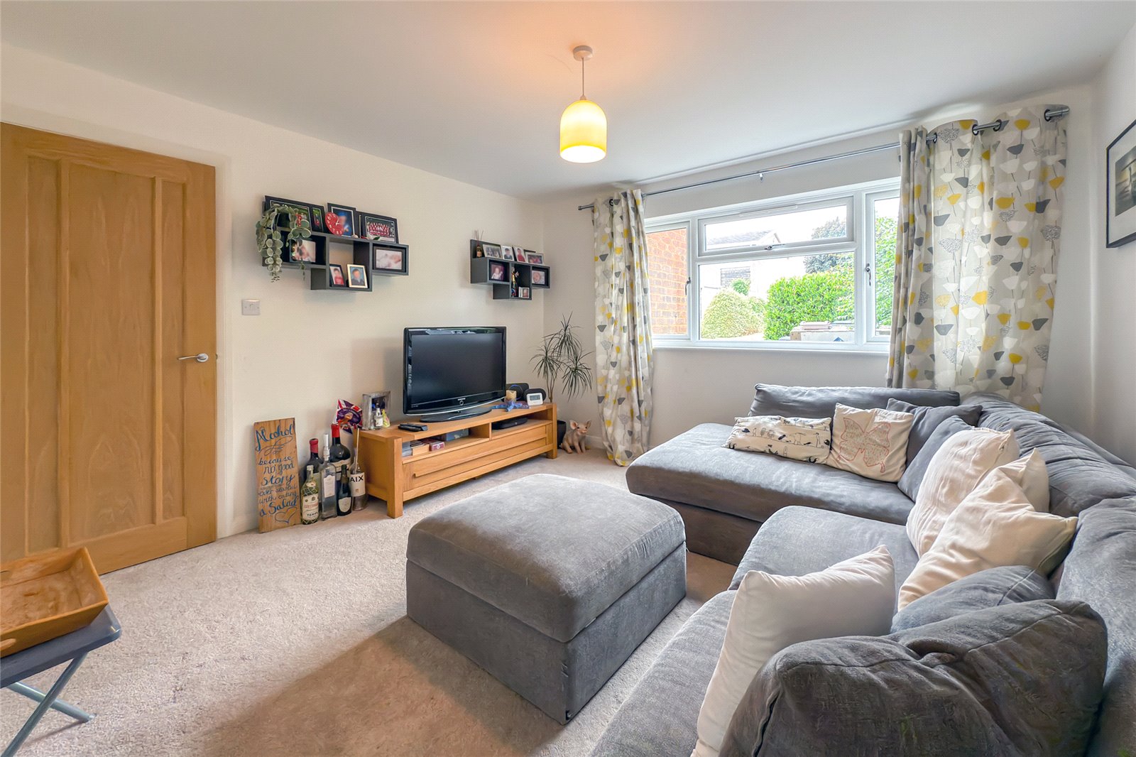 4 bed link detached house for sale in The Park, Redbourn, Hertfordshire, AL3  - Property Image 2