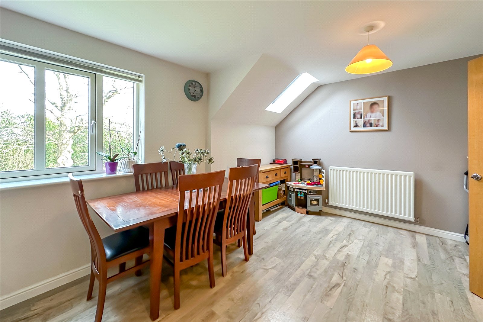 2 bed apartment for sale in Geescroft Walk, Harpenden, Hertfordshire, AL5  - Property Image 3