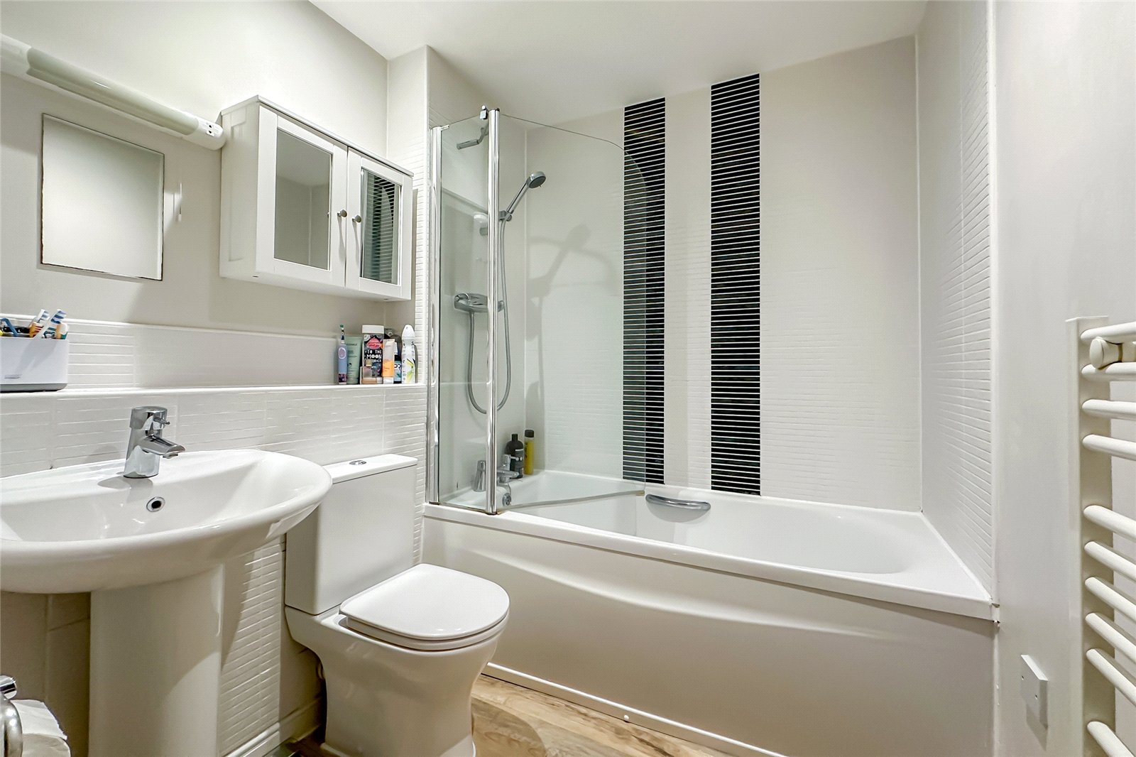 2 bed apartment for sale in Geescroft Walk, Harpenden, Hertfordshire, AL5  - Property Image 7