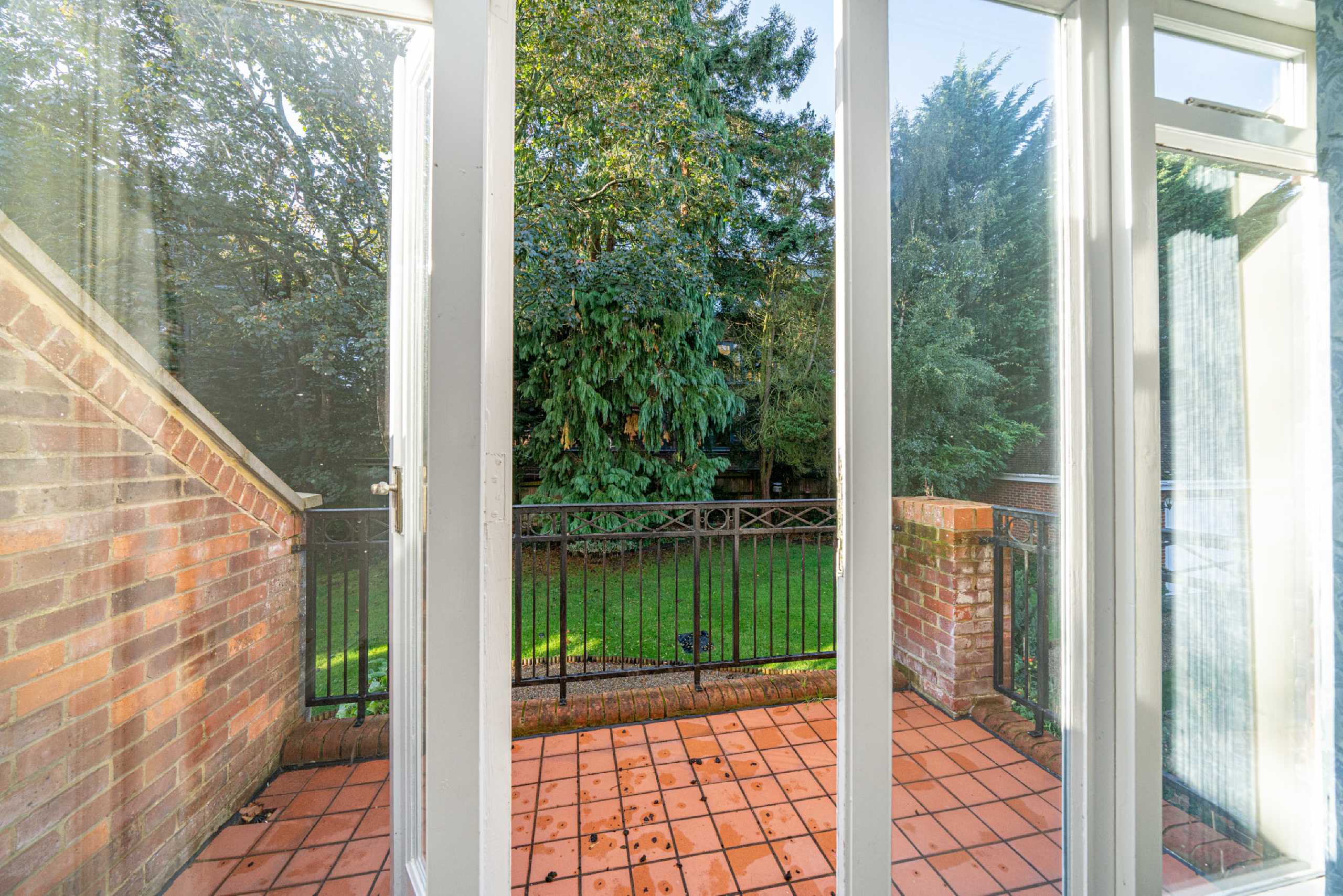 2 bed apartment to rent in Sir Josephs Walk, Harpenden, Hertfordshire, AL5  - Property Image 7