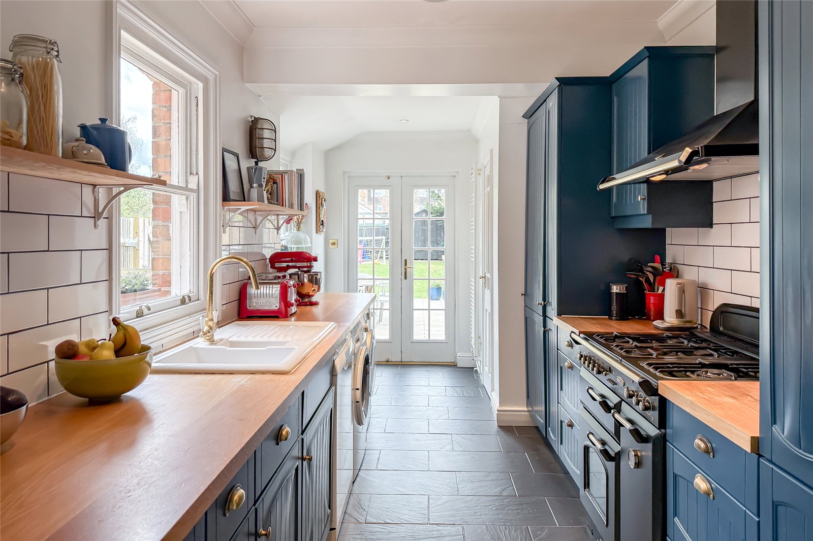 3 bed terraced house for sale in Luton Road, Harpenden, Hertfordshire, AL5  - Property Image 4