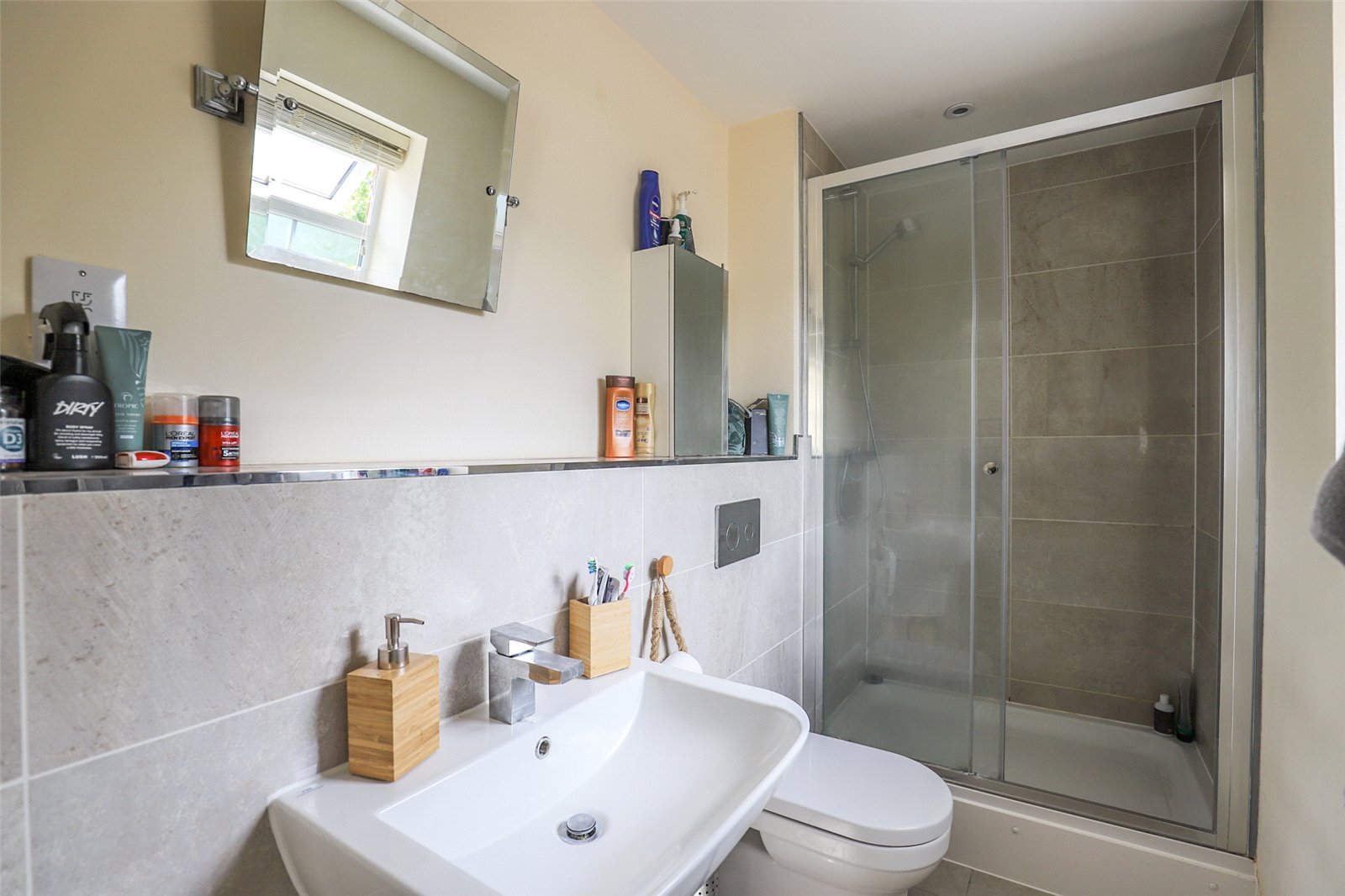 2 bed ground floor flat to rent in Millstone Way, Harpenden, Hertfordshire, AL5  - Property Image 7