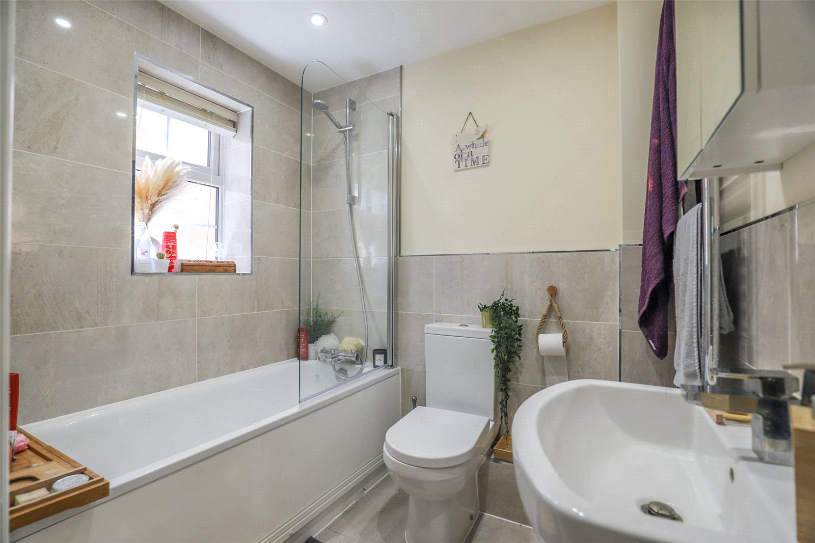 2 bed ground floor flat to rent in Millstone Way, Harpenden, Hertfordshire, AL5  - Property Image 9
