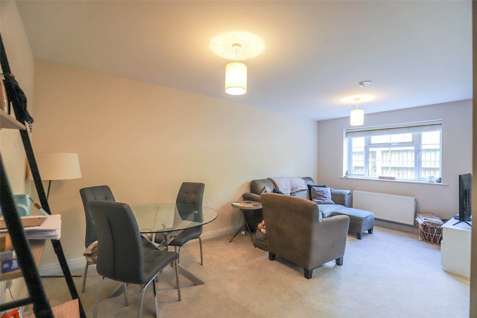 2 bed ground floor flat to rent in Millstone Way, Harpenden, Hertfordshire, AL5  - Property Image 5