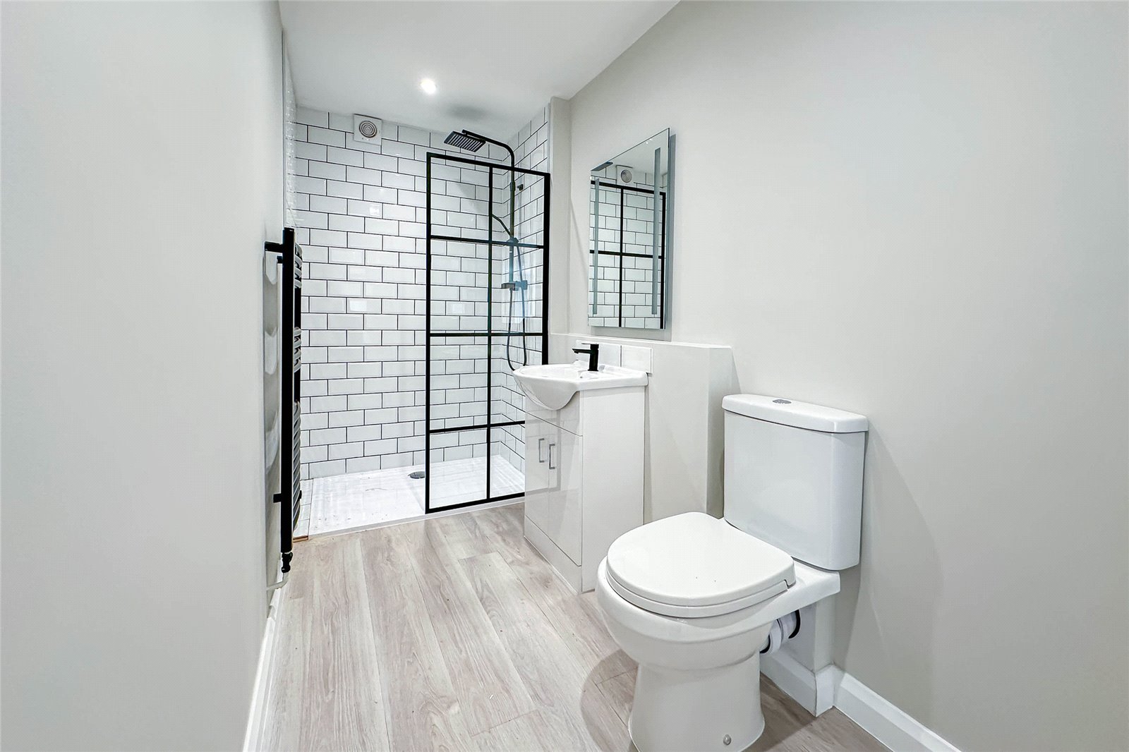 1 bed ground floor flat to rent in Crown Street, Redbourn, St. Albans, Hertfordshire, AL3 - Property Image 4