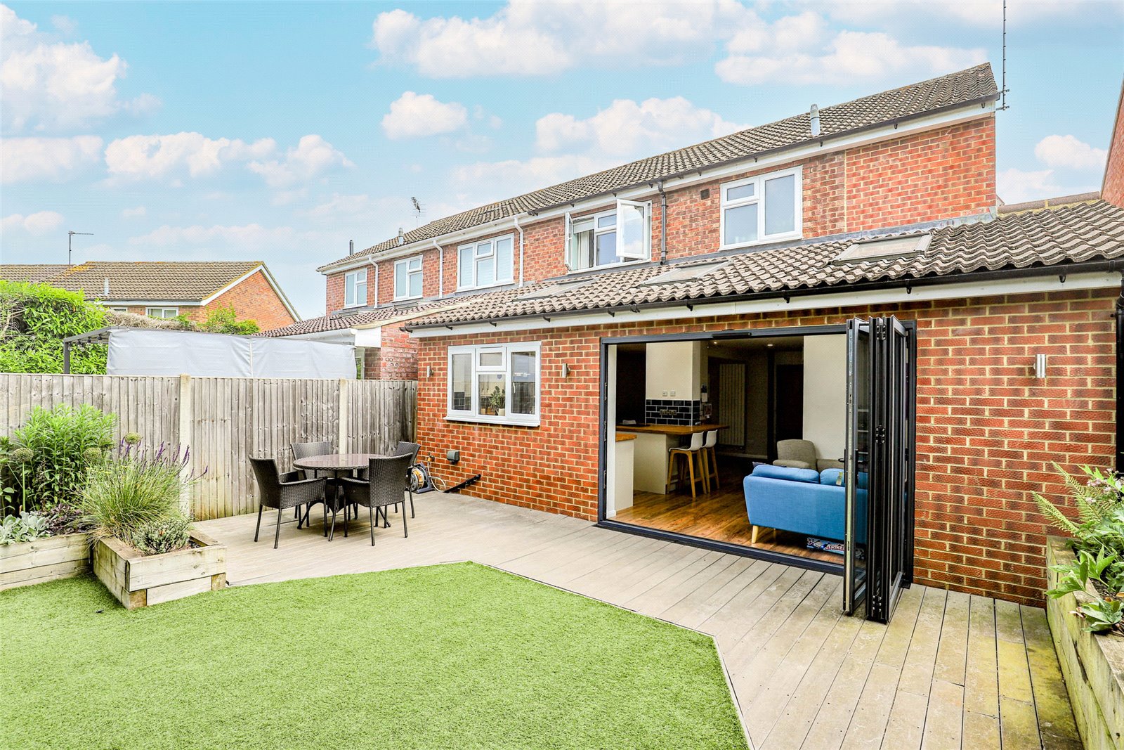 3 bed semi-detached house to rent in Cranbourne Drive, Harpenden, Hertfordshire, AL5  - Property Image 15