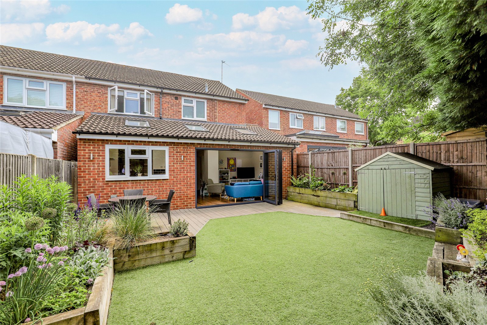 3 bed semi-detached house to rent in Cranbourne Drive, Harpenden, Hertfordshire, AL5  - Property Image 4