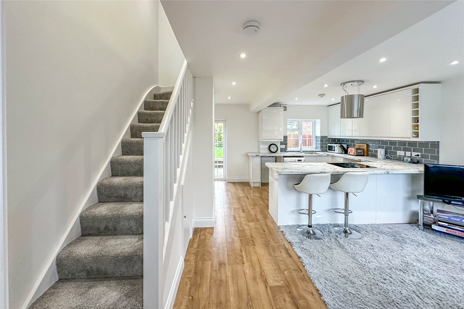 2 bed end of terrace house for sale in Porters Hill, Harpenden, Hertfordshire, AL5 - Property Image 3
