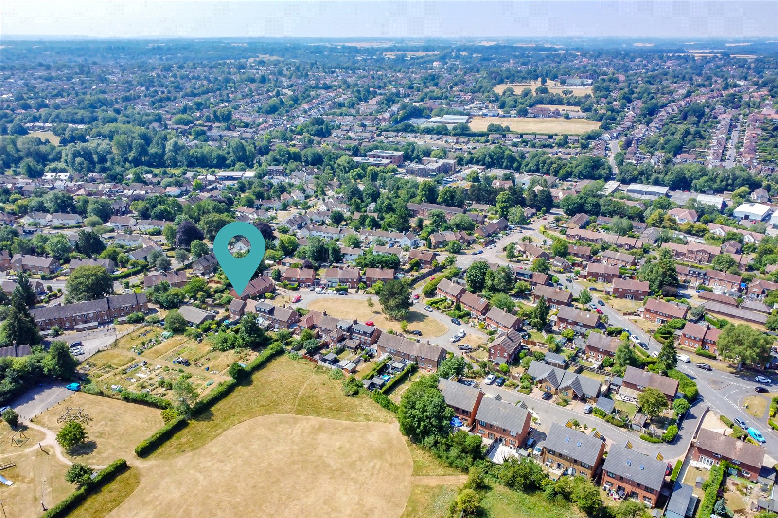 2 bed end of terrace house for sale in Porters Hill, Harpenden, Hertfordshire, AL5 - Property Image 11