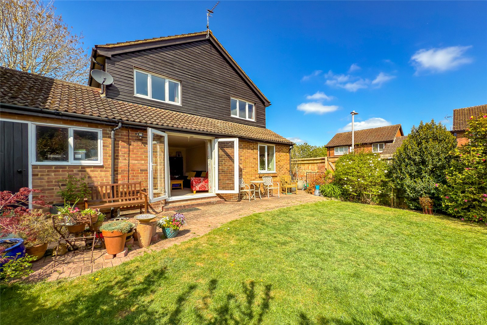 4 bed detached house for sale in Welbeck Rise, Harpenden, Hertfordshire, AL5  - Property Image 23