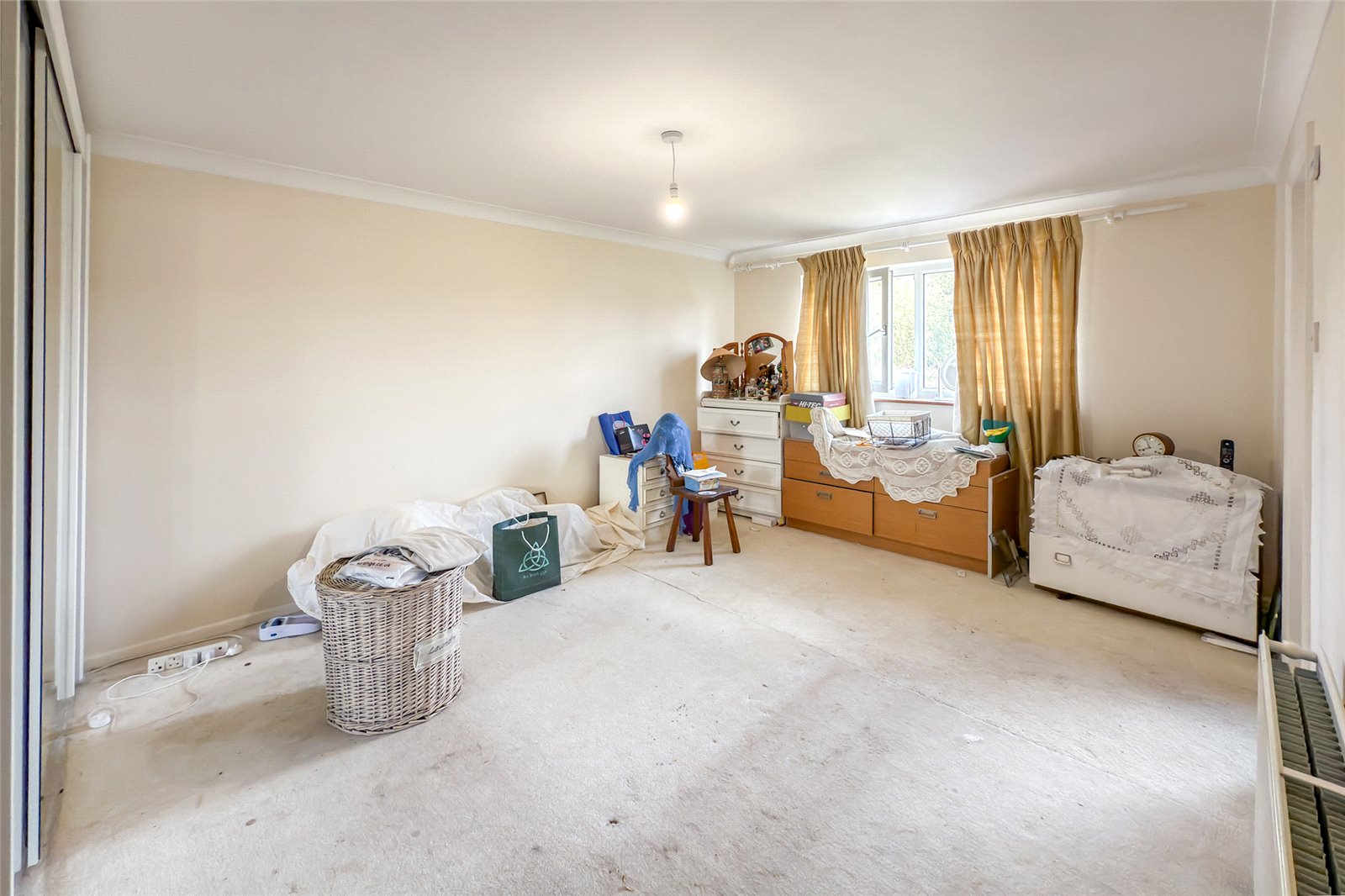 4 bed detached house for sale in Grant Gardens, Harpenden, Hertfordshire, AL5  - Property Image 7