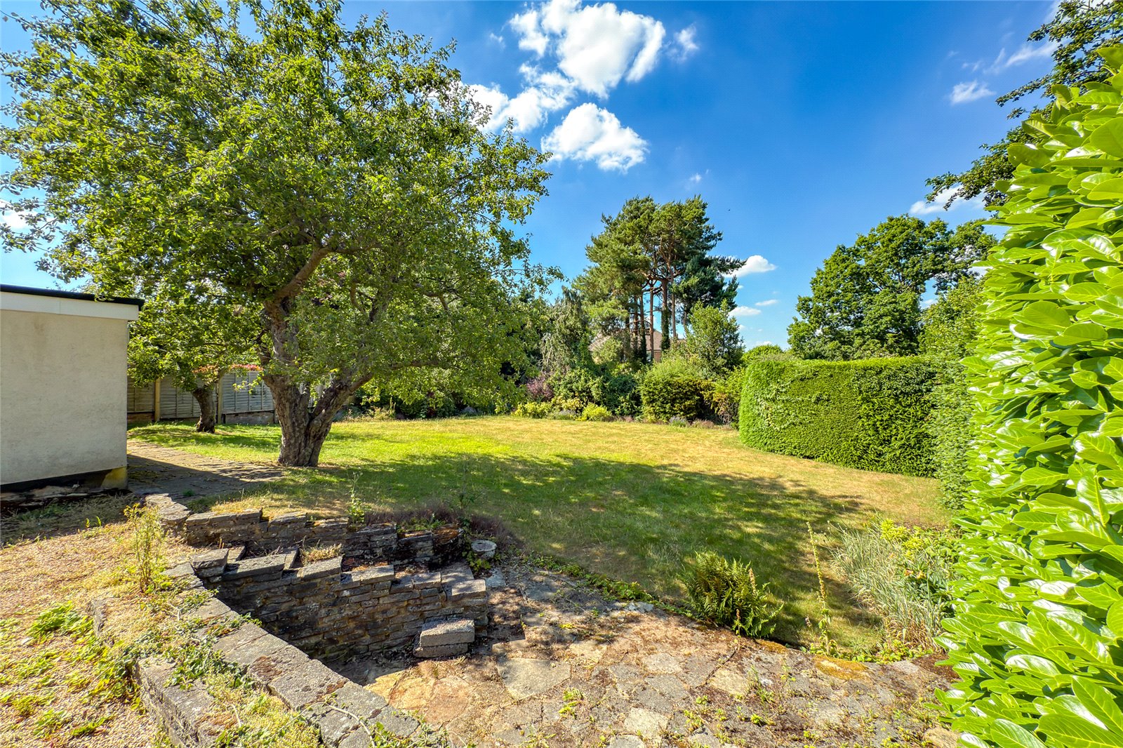 5 bed detached house for sale in Roundwood Lane, Harpenden, Hertfordshire, AL5  - Property Image 16