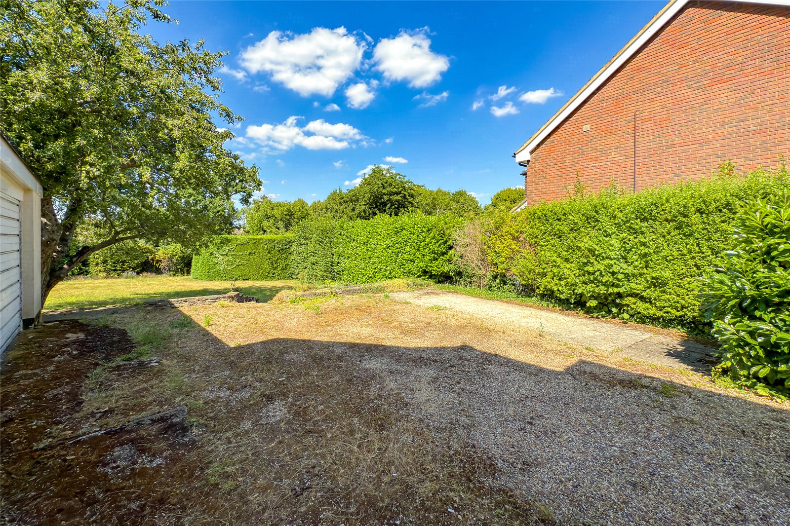 5 bed detached house for sale in Roundwood Lane, Harpenden, Hertfordshire, AL5  - Property Image 17