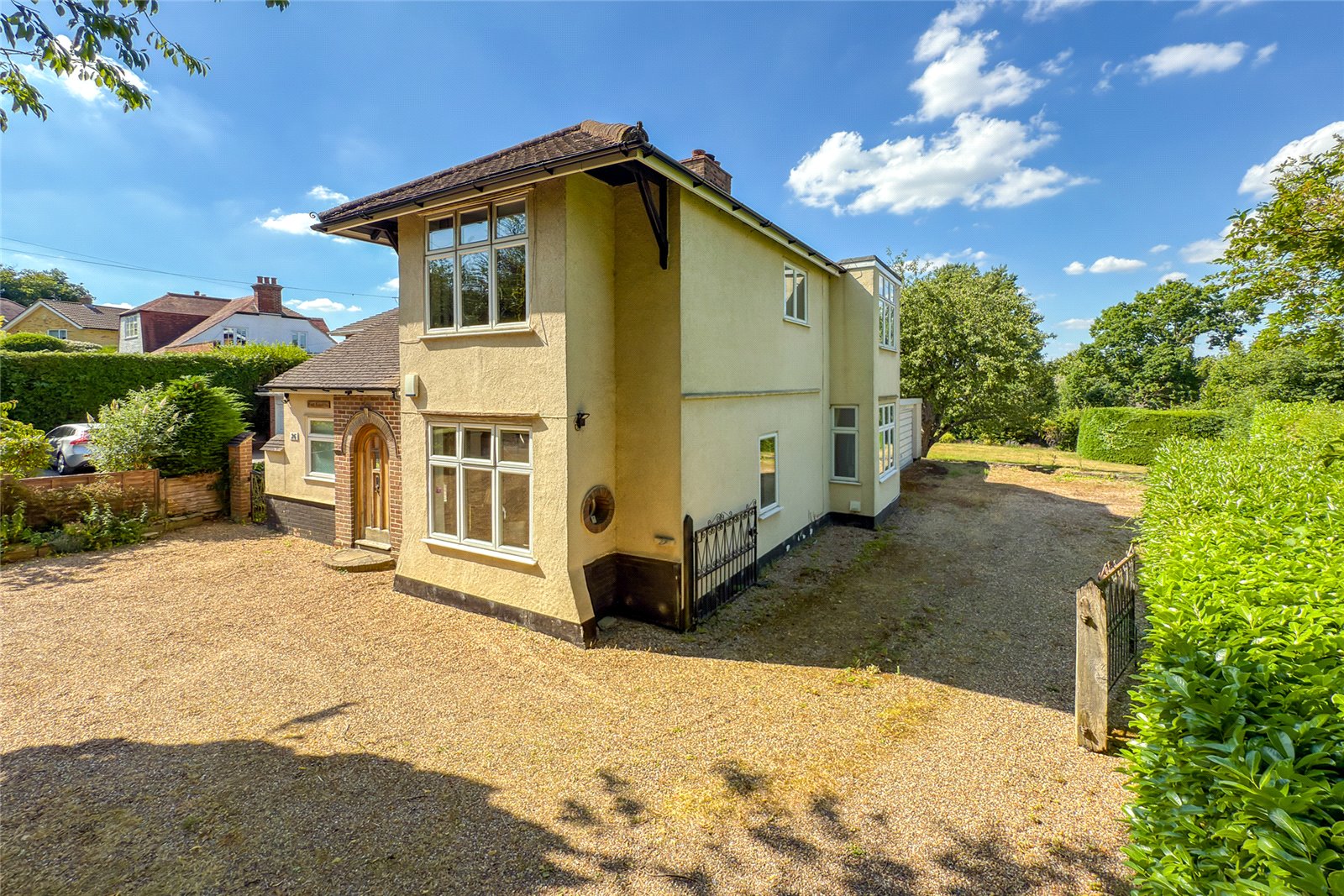 5 bed detached house for sale in Roundwood Lane, Harpenden, Hertfordshire, AL5  - Property Image 28