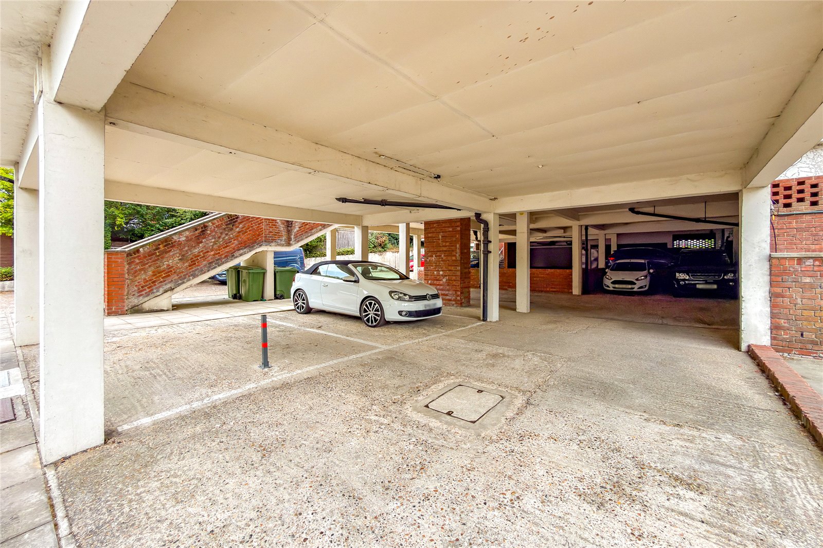 3 bed apartment for sale in High Street, Wheathampstead, Hertfordshire, AL4 - Property Image 17