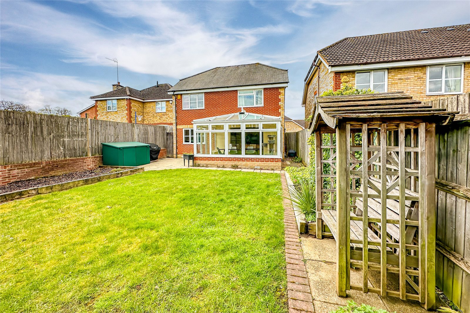 4 bed house to rent in Otterton Close, Harpenden, Hertfordshire, AL5  - Property Image 5