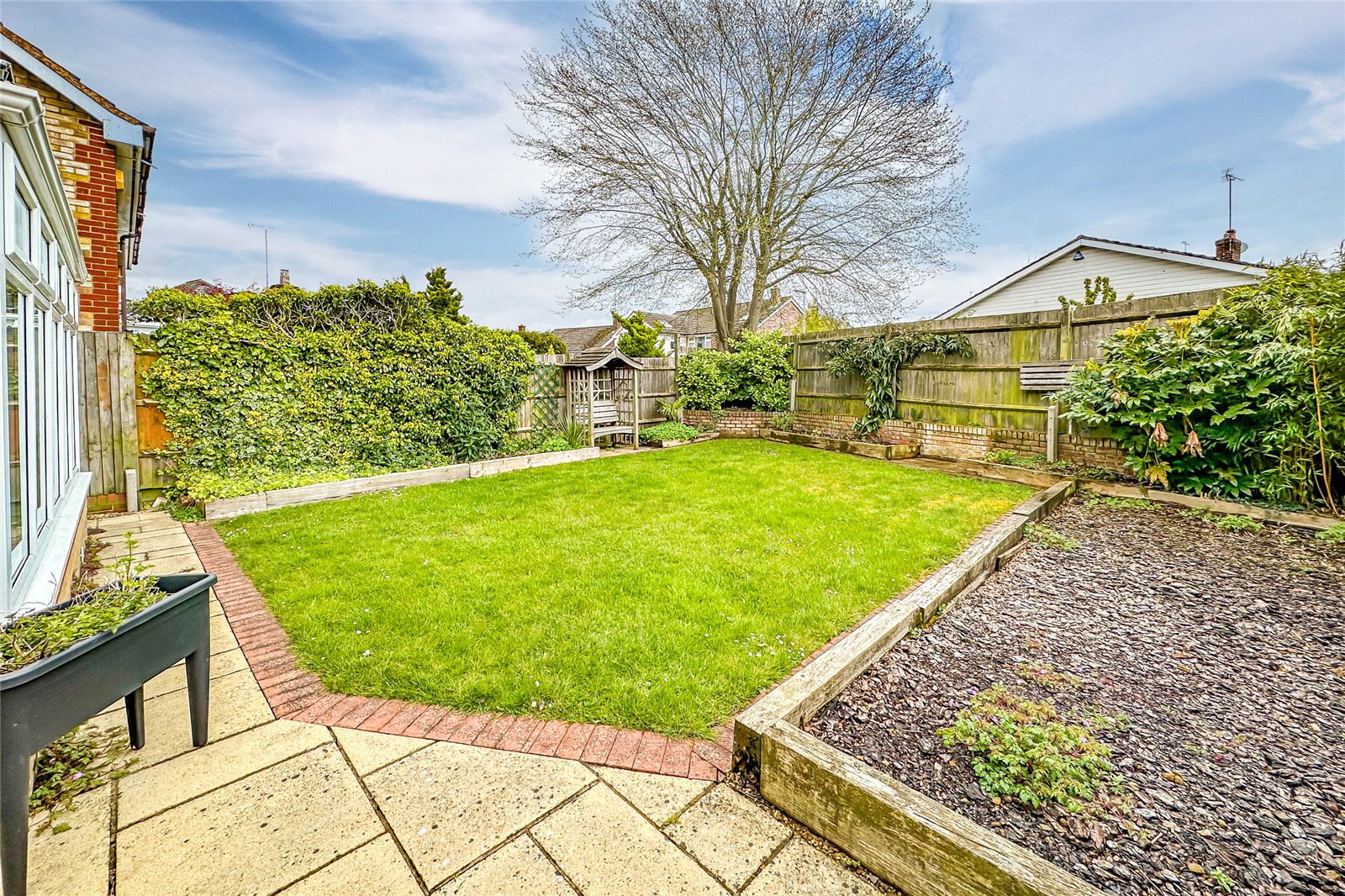 4 bed house to rent in Otterton Close, Harpenden, Hertfordshire, AL5  - Property Image 4