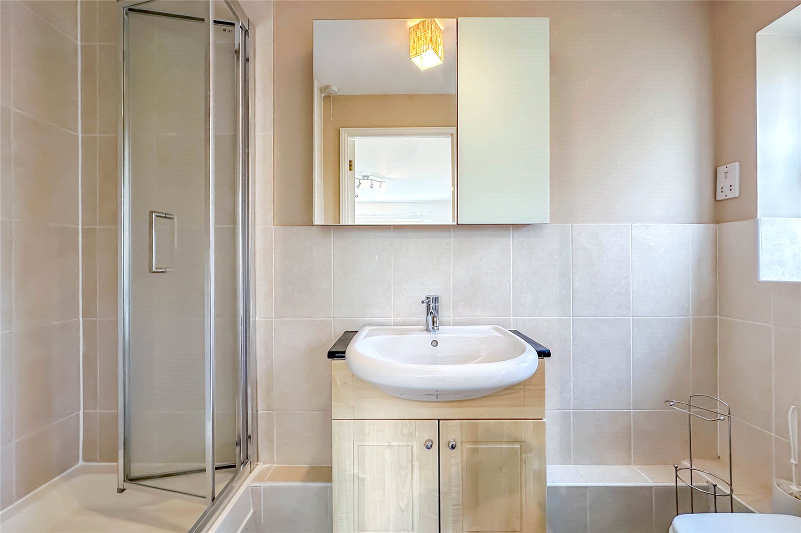 4 bed house to rent in Otterton Close, Harpenden, Hertfordshire, AL5  - Property Image 15