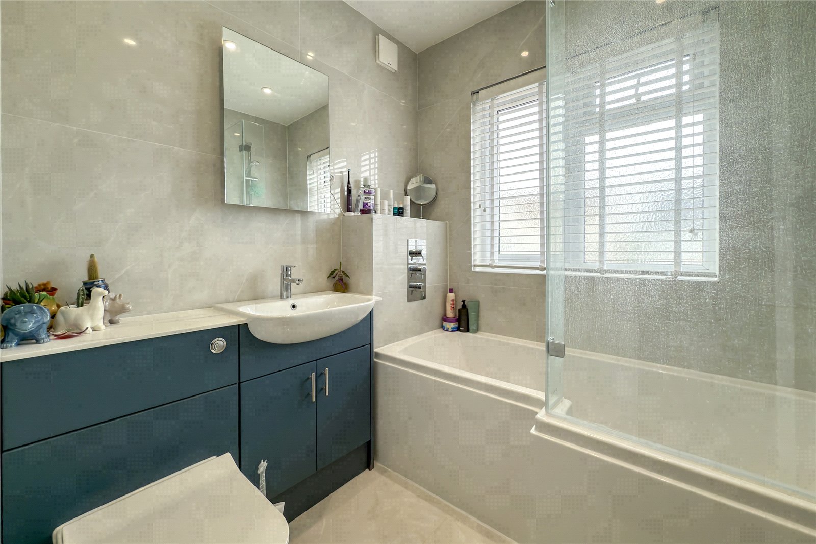 4 bed semi-detached house for sale in Overstone Road, Harpenden, Hertfordshire, AL5  - Property Image 11