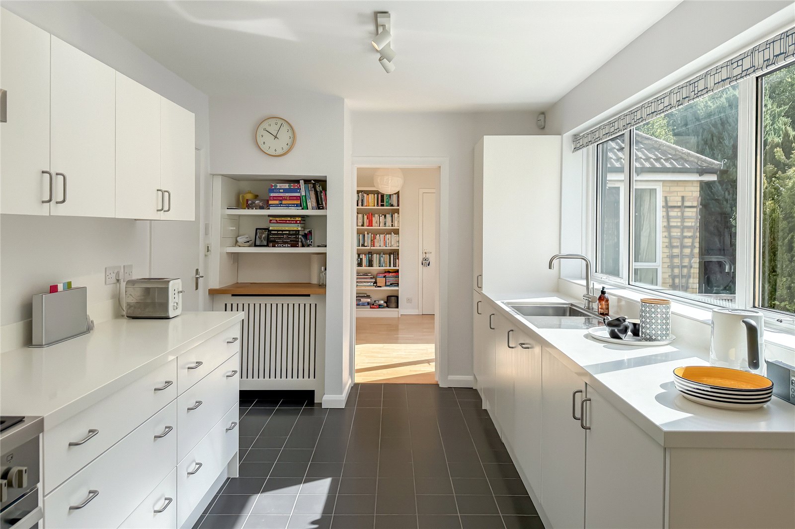 4 bed detached house for sale in Aldwick Road, Harpenden, Hertfordshire, AL5  - Property Image 4