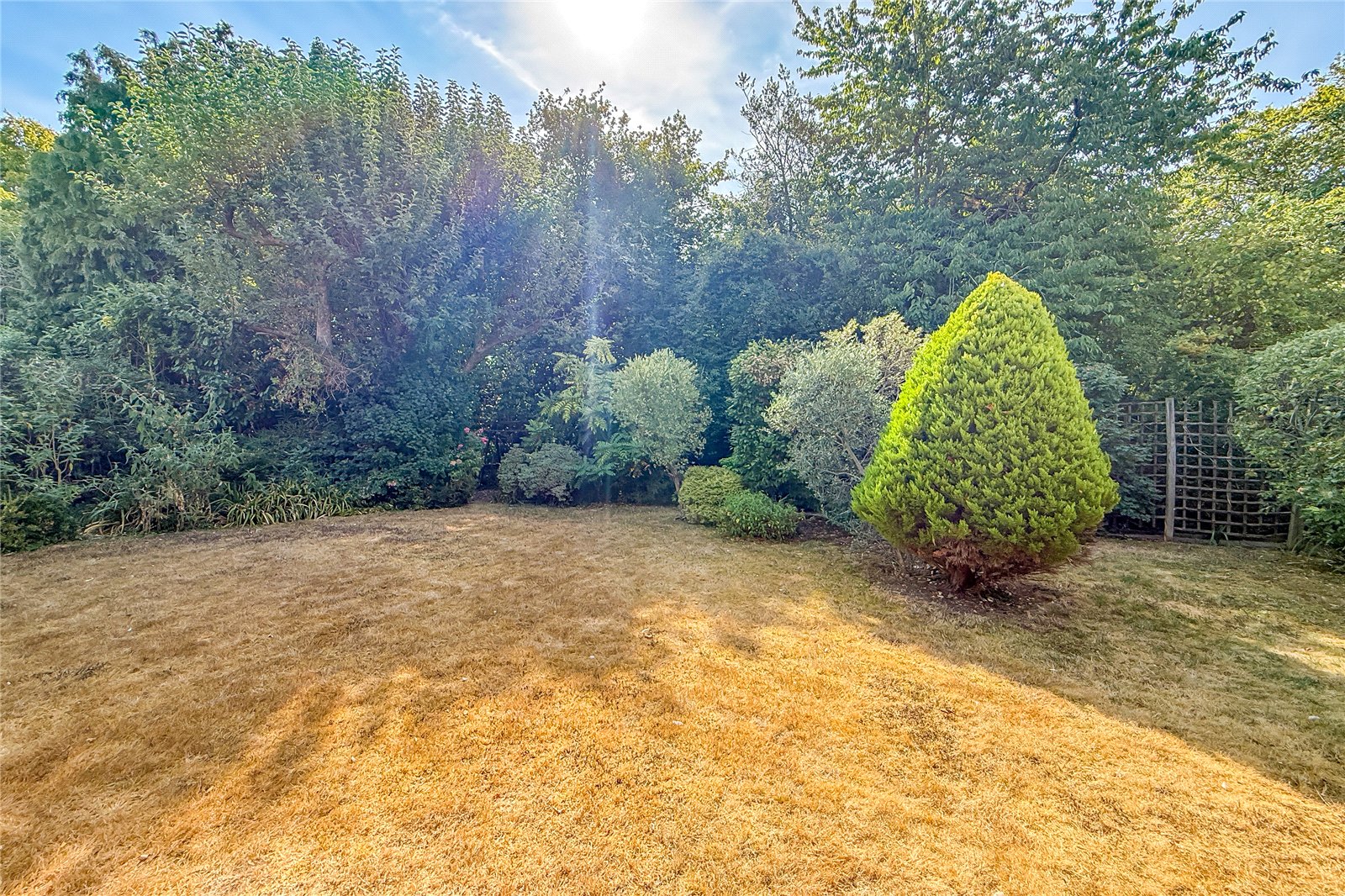 4 bed detached house for sale in Aldwick Road, Harpenden, Hertfordshire, AL5  - Property Image 14