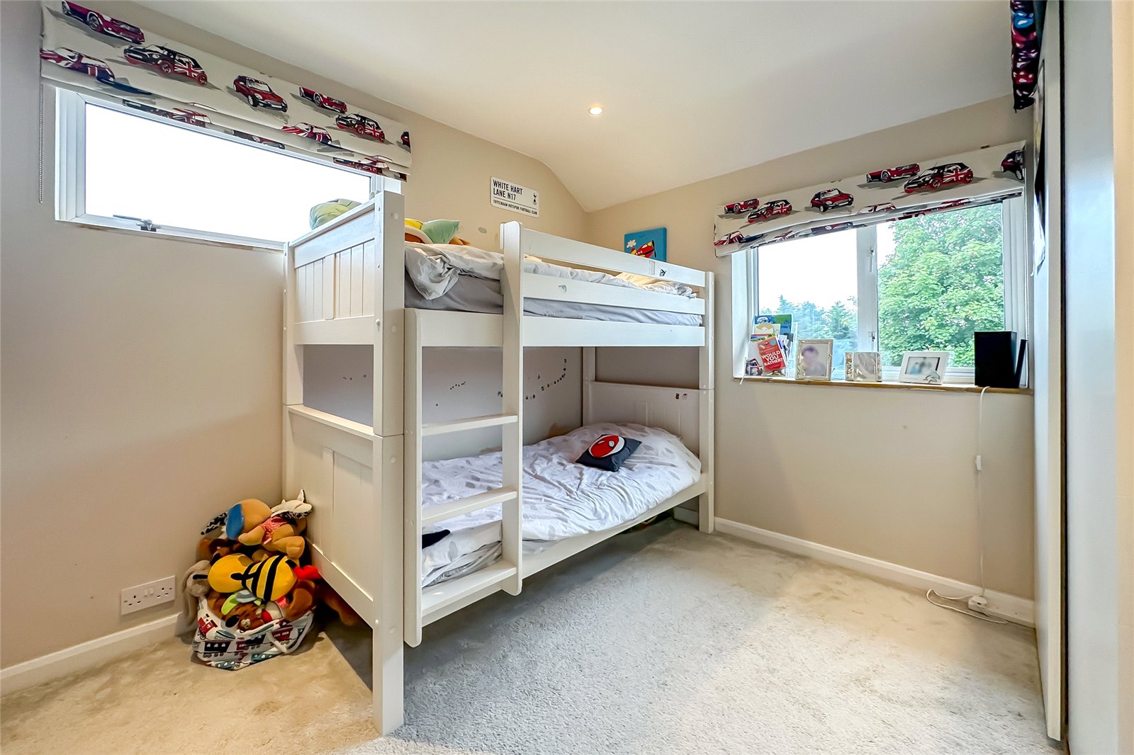4 bed semi-detached house for sale in Barnfield Road, St. Albans, Hertfordshire, AL4 - Property Image 8