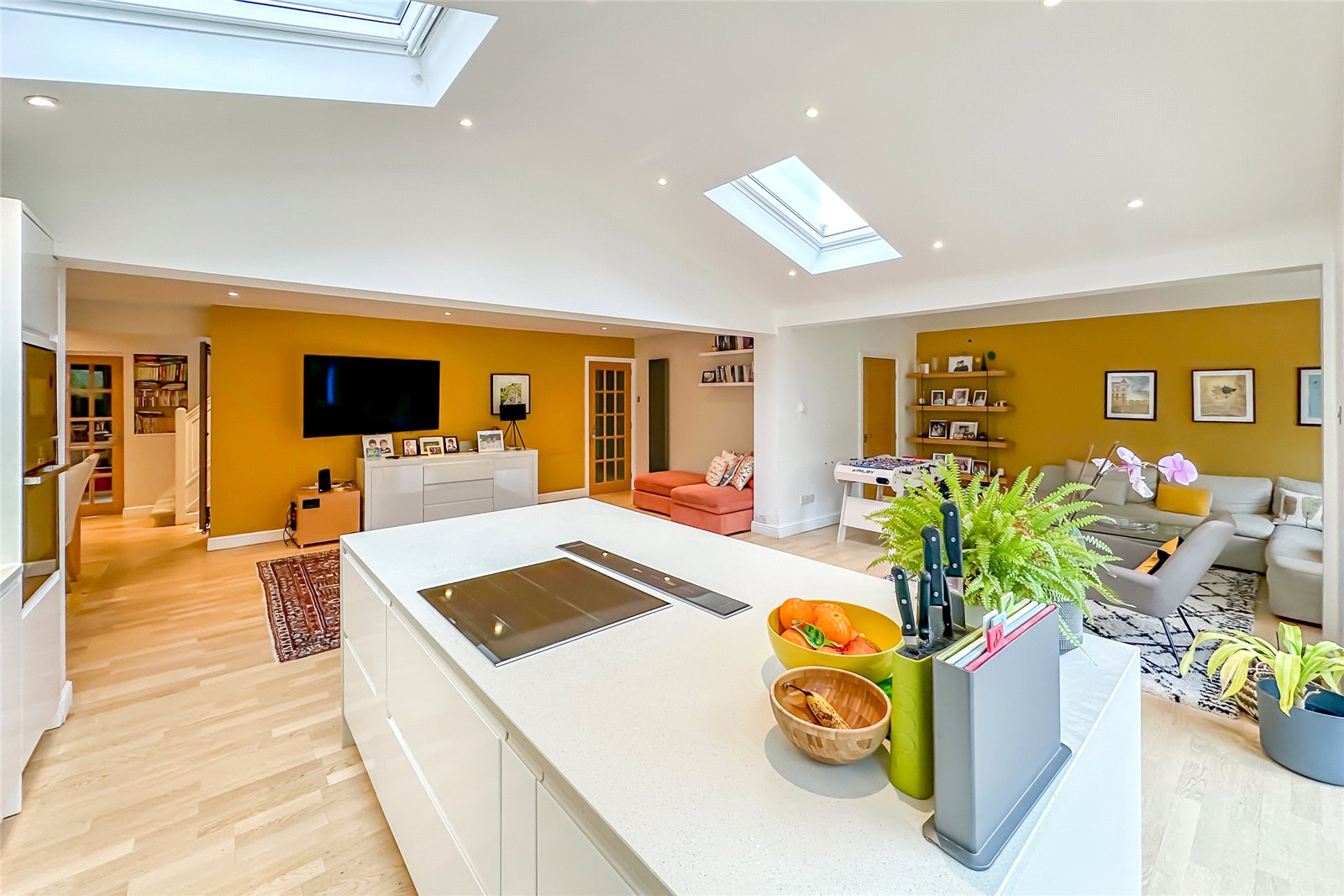 4 bed semi-detached house for sale in Barnfield Road, St. Albans, Hertfordshire, AL4 - Property Image 17