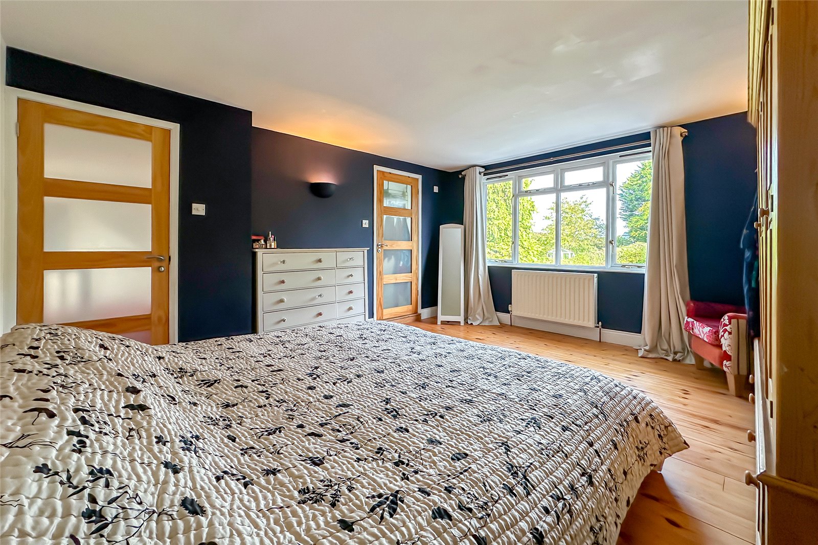 4 bed detached house for sale in Lower Luton Road, Wheathampstead, St. Albans, Hertfordshire, AL4  - Property Image 6