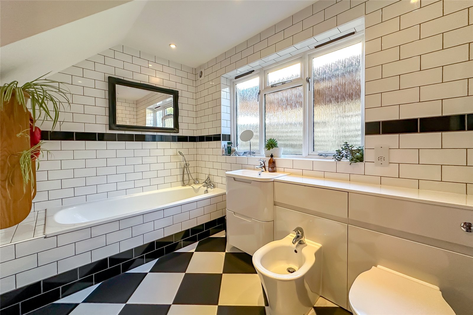 4 bed detached house for sale in Lower Luton Road, Wheathampstead, St. Albans, Hertfordshire, AL4  - Property Image 7