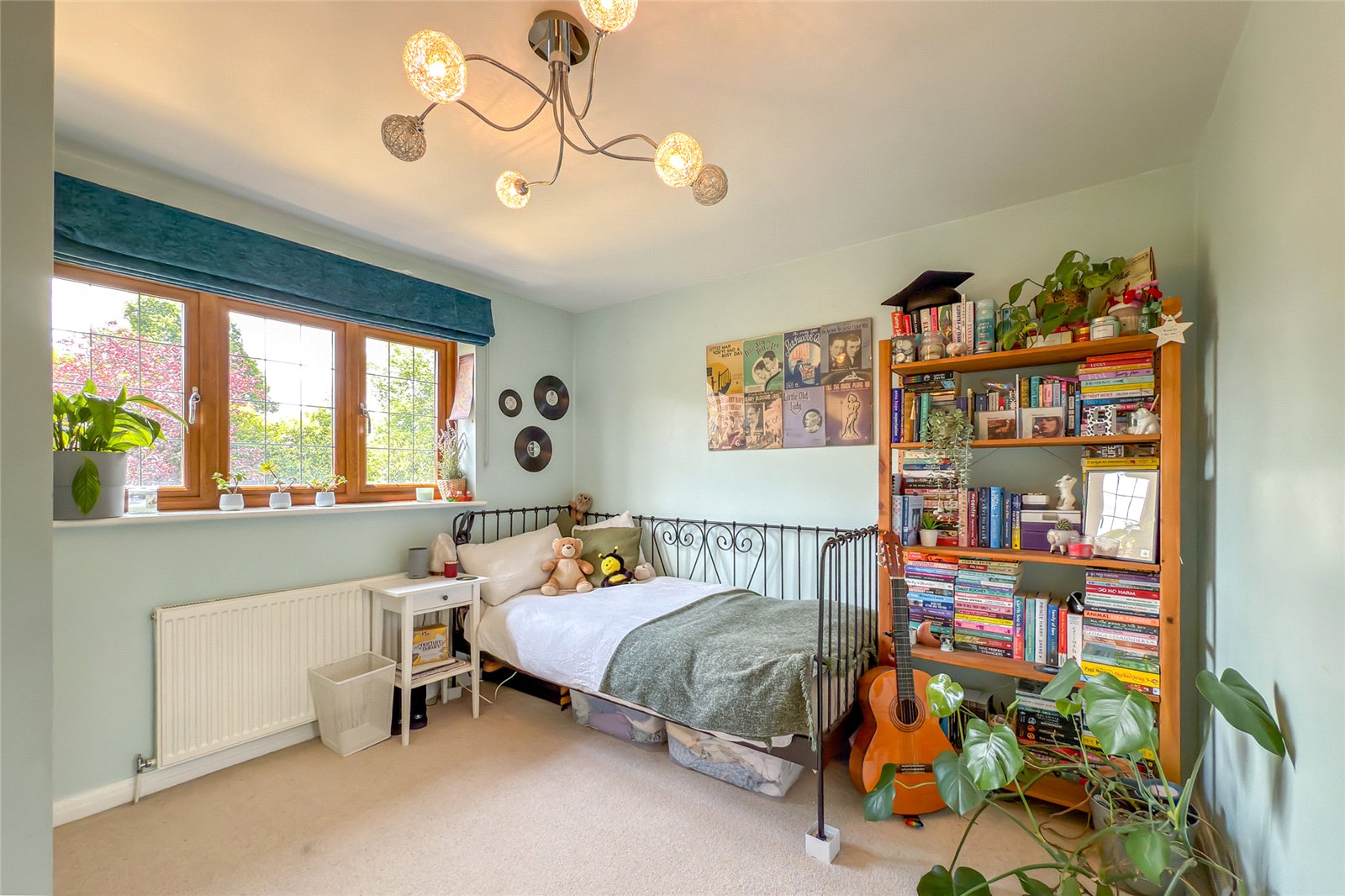 4 bed detached house for sale in Carpenders Close, Harpenden, Hertfordshire, AL5 - Property Image 7