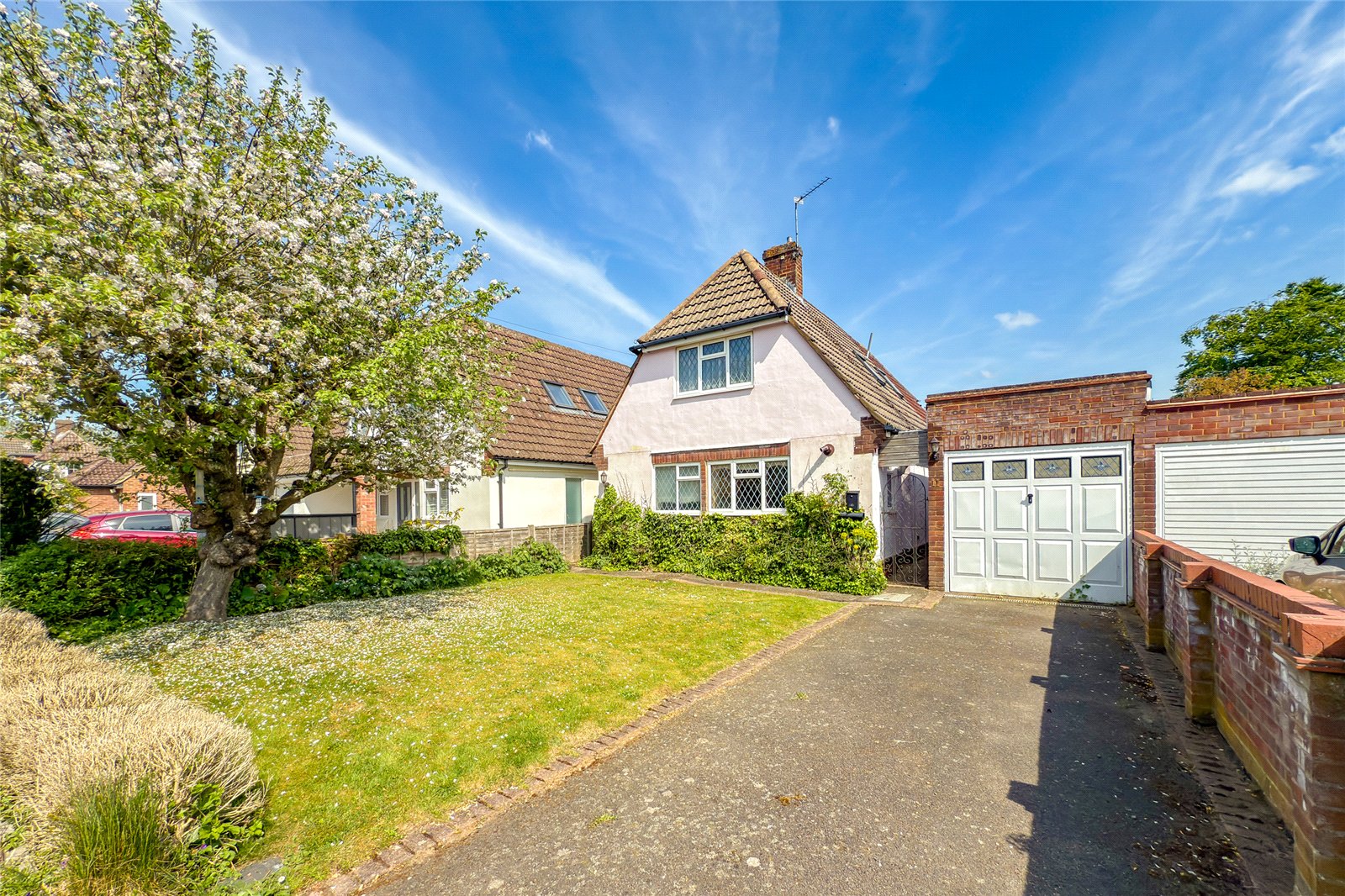 3 bed detached house for sale in High Ash Road, Wheathampstead, Hertfordshire, AL4  - Property Image 2