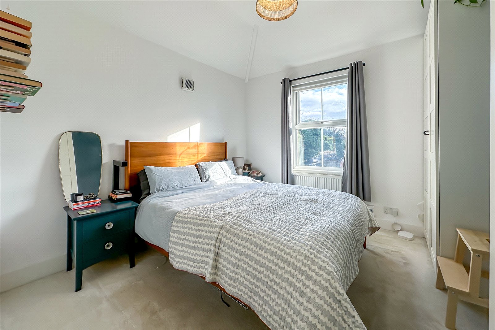 2 bed apartment for sale in Cravells Road, Harpenden, Hertfordshire, AL5 - Property Image 6