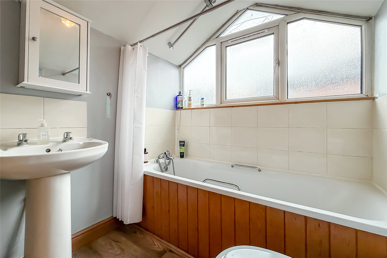 4 bed detached bungalow for sale in Lower Luton Road, Harpenden, Hertfordshire, AL5  - Property Image 12