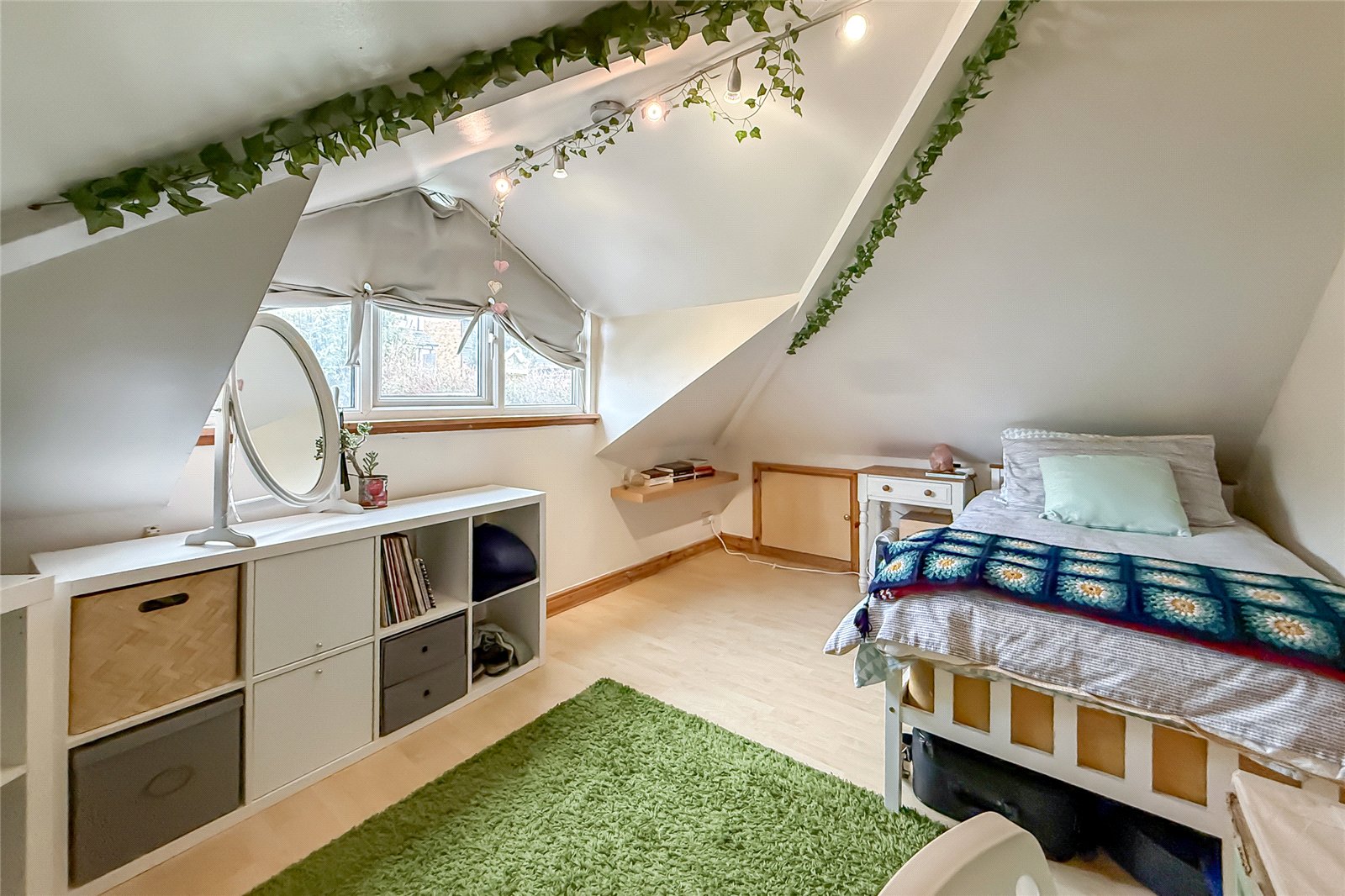 4 bed detached bungalow for sale in Lower Luton Road, Harpenden, Hertfordshire, AL5  - Property Image 8