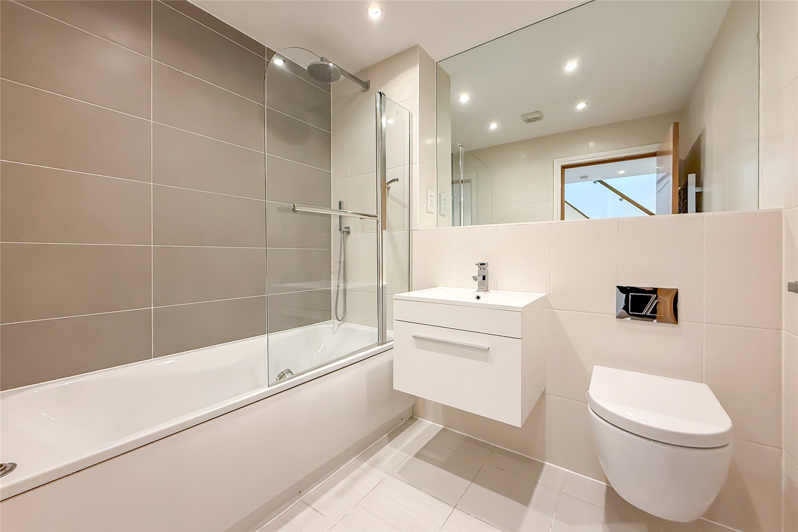 5 bed terraced house for sale in Green Lawns Close, Harpenden, Hertfordshire, AL5  - Property Image 17
