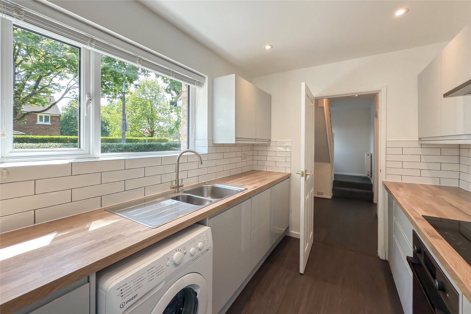 3 bed semi-detached house to rent in Cavan Drive, St. Albans, Hertfordshire, AL3 - Property Image 2