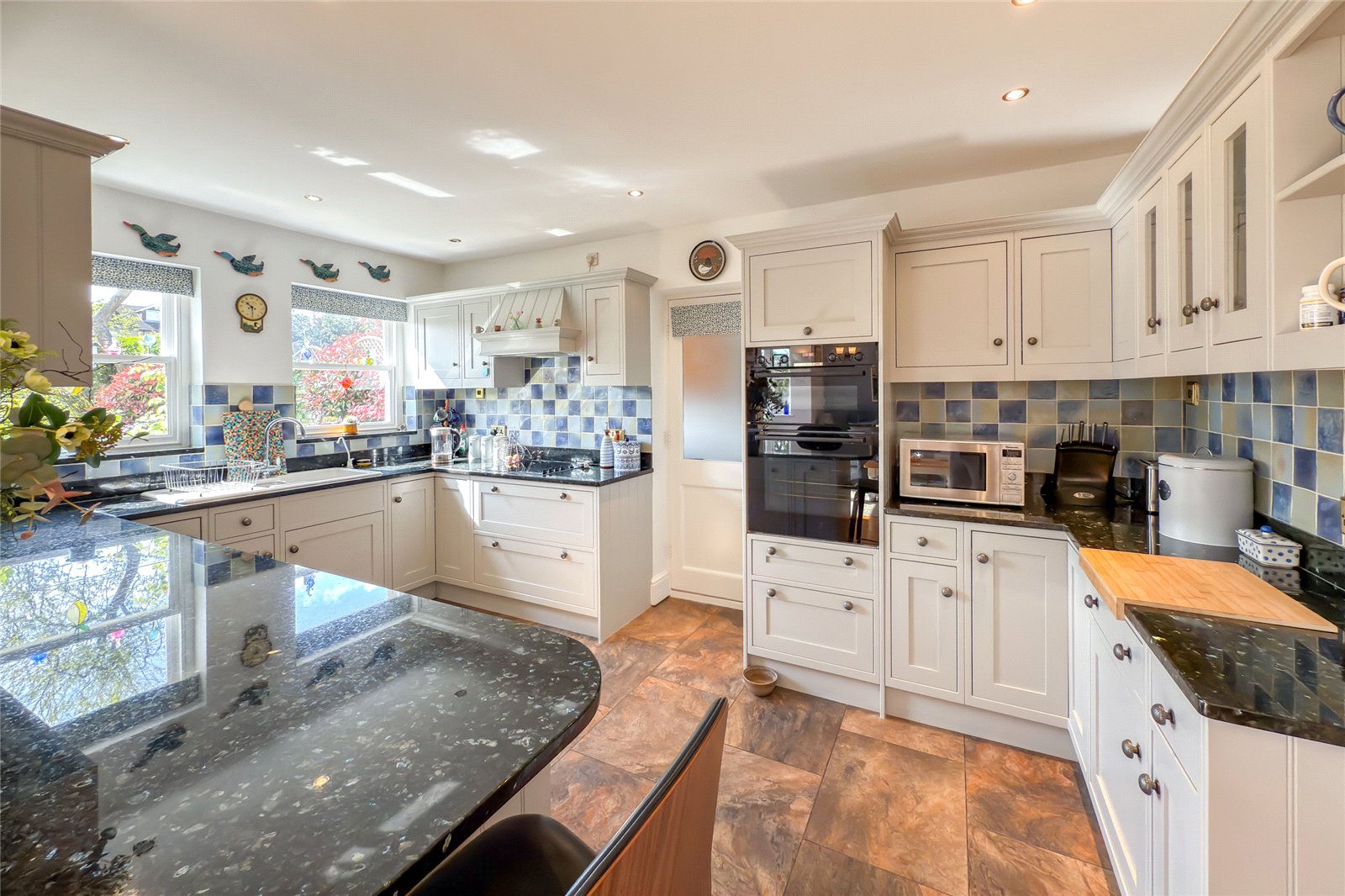 6 bed semi-detached house for sale in Lea Road, Harpenden, Hertfordshire, AL5 - Property Image 2