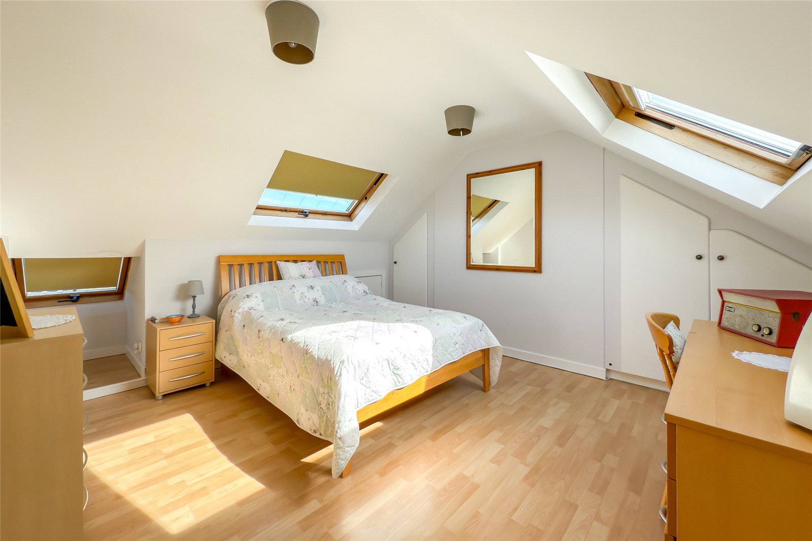 6 bed semi-detached house for sale in Lea Road, Harpenden, Hertfordshire, AL5 - Property Image 24