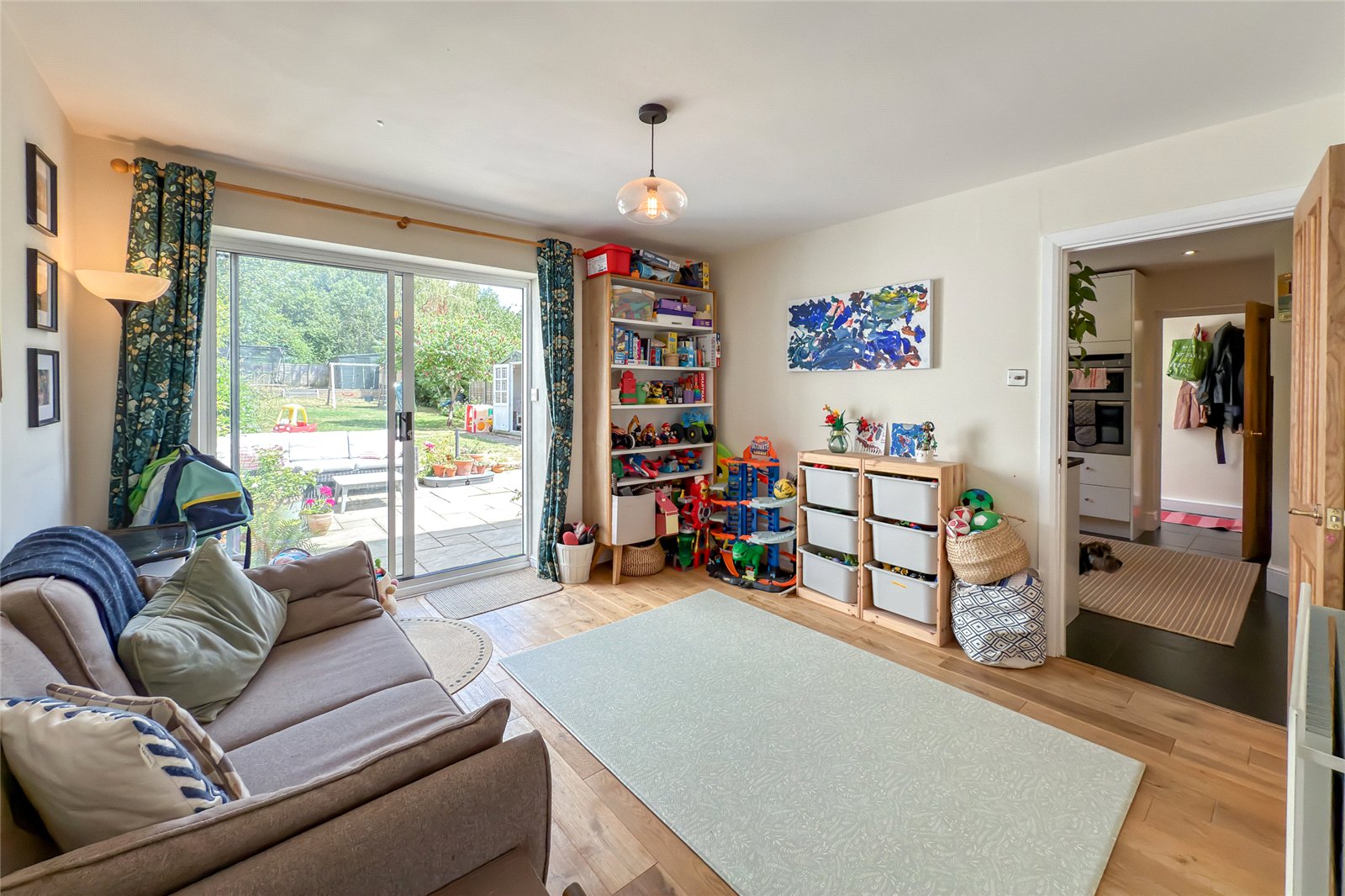 4 bed semi-detached house for sale in Marshalls Way, Wheathampstead, Hertfordshire, AL4  - Property Image 6