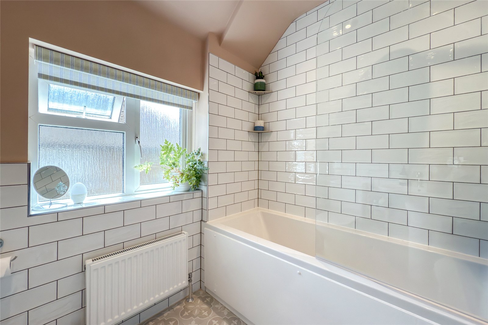 4 bed semi-detached house for sale in Marshalls Way, Wheathampstead, Hertfordshire, AL4  - Property Image 11