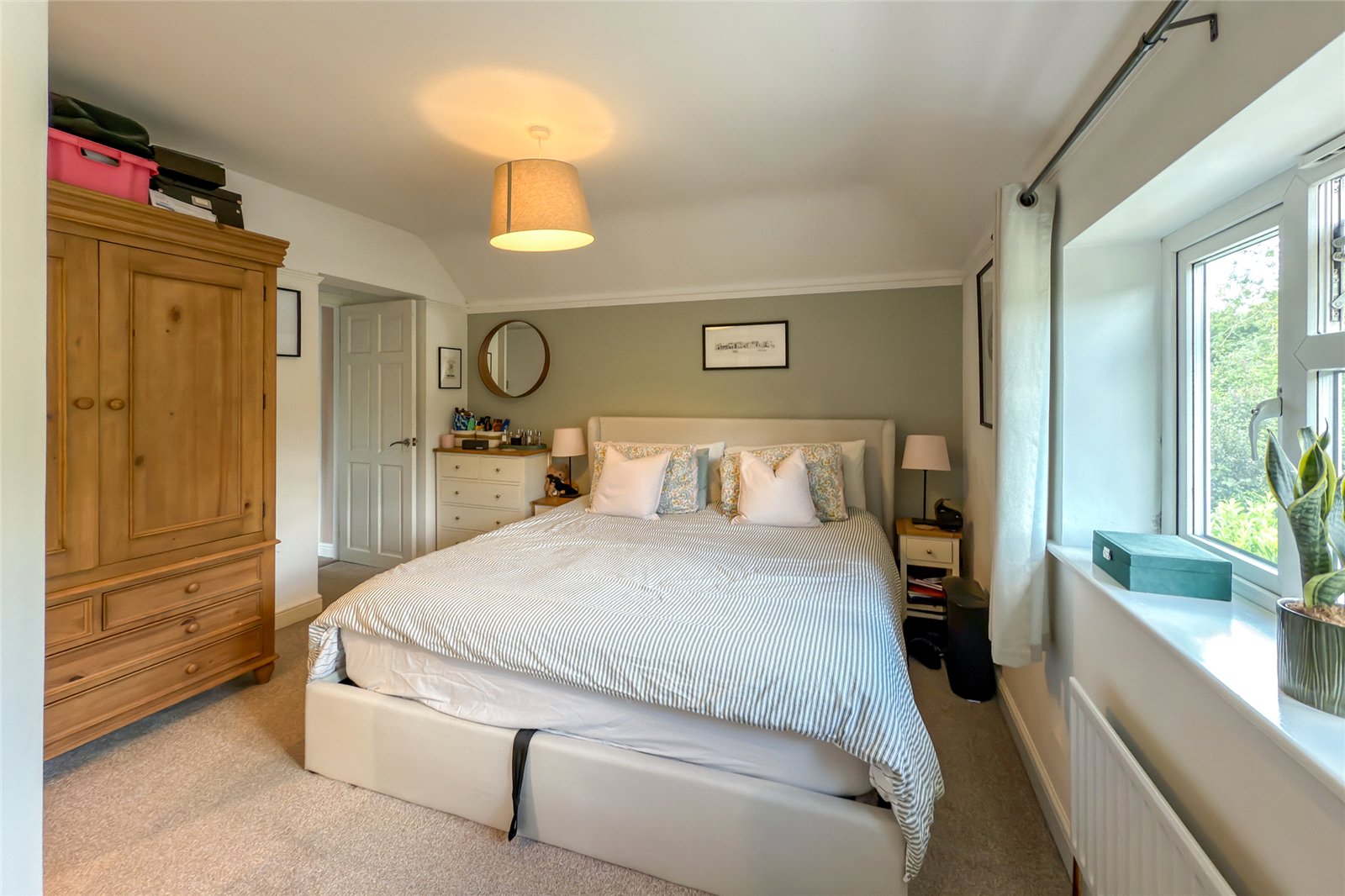 4 bed semi-detached house for sale in Marshalls Way, Wheathampstead, Hertfordshire, AL4  - Property Image 21