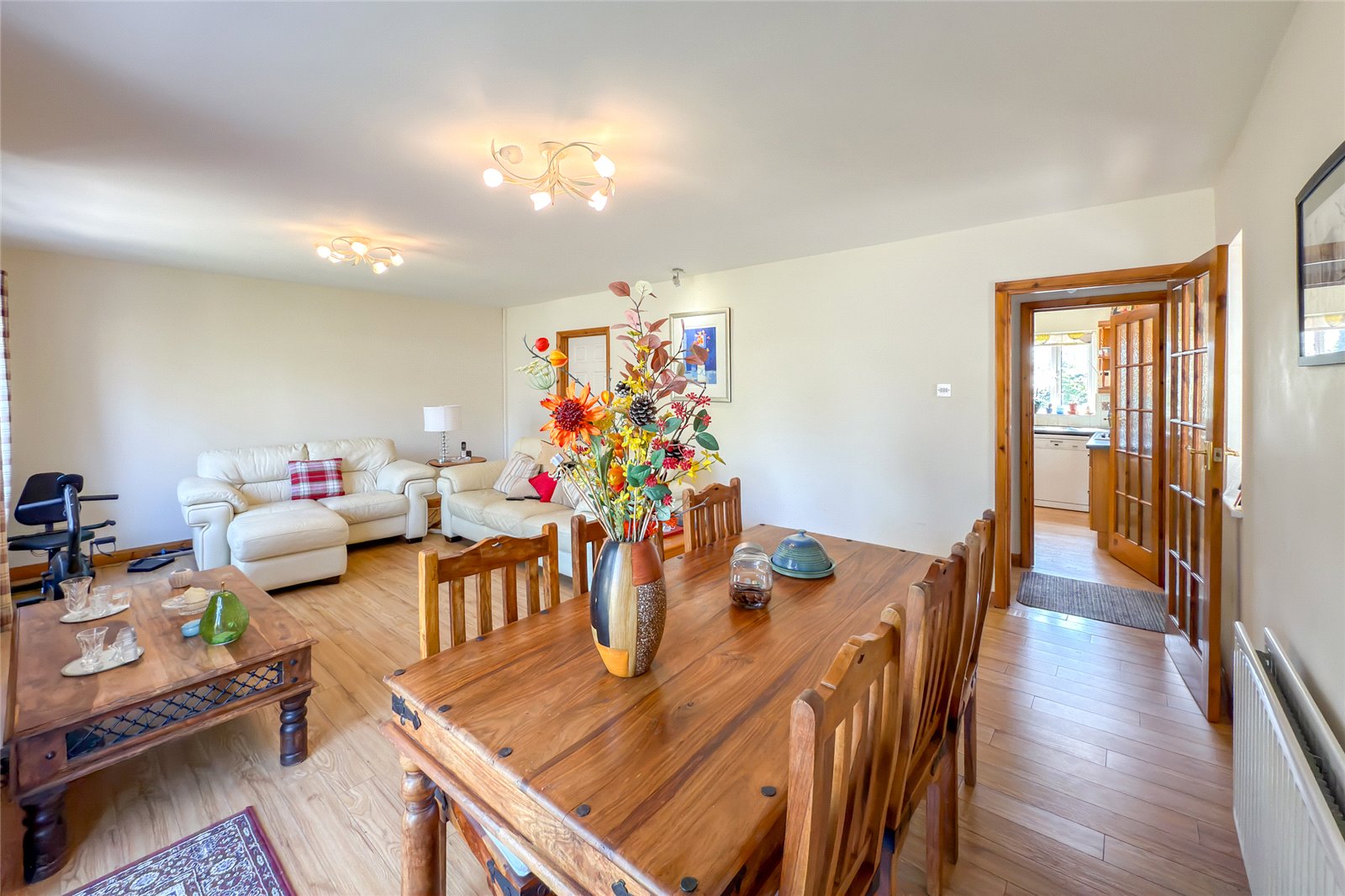 3 bed detached house for sale in Tippendell Lane, St. Albans, Hertfordshire, AL2 - Property Image 2